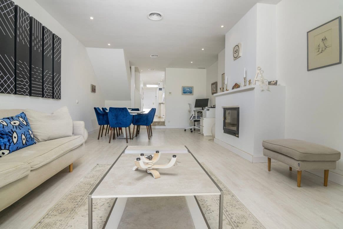 Duplex Townhouse, Peña Blanca, Nueva Andalucía