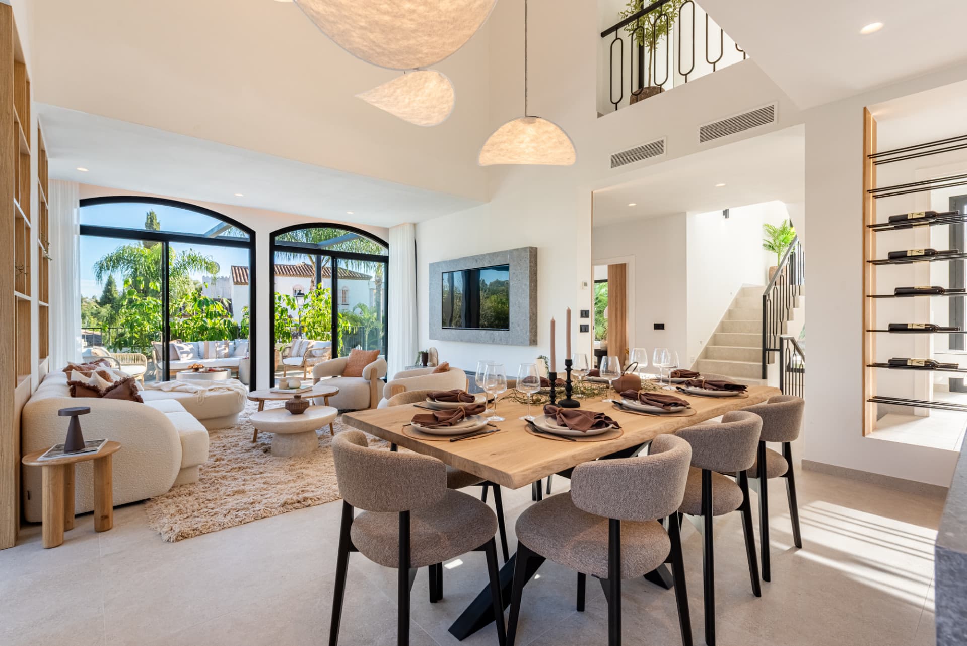 Top-renovated villa hidden inside a gated community in Nueva Andalucía.