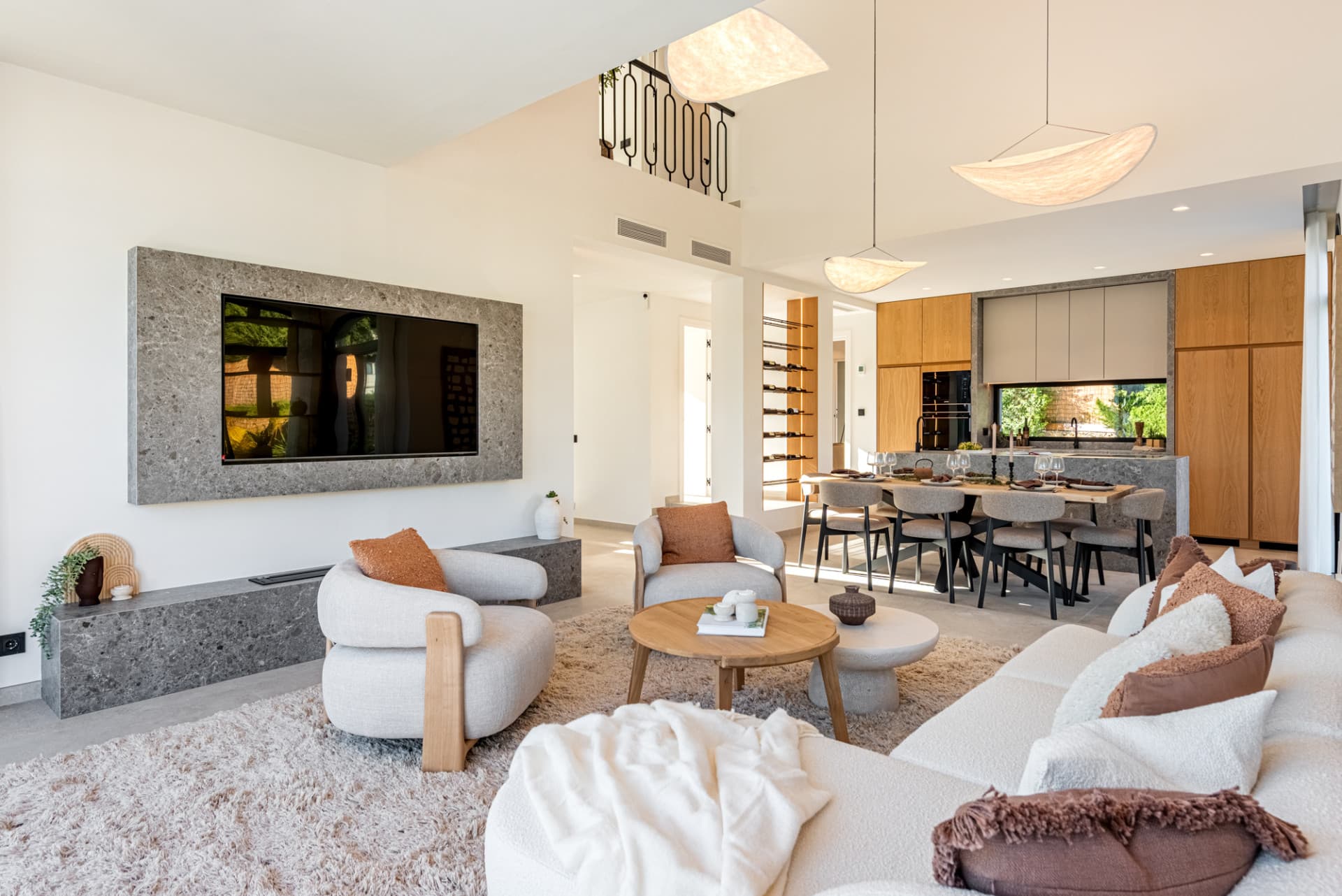 Top-renovated villa hidden inside a gated community in Nueva Andalucía.