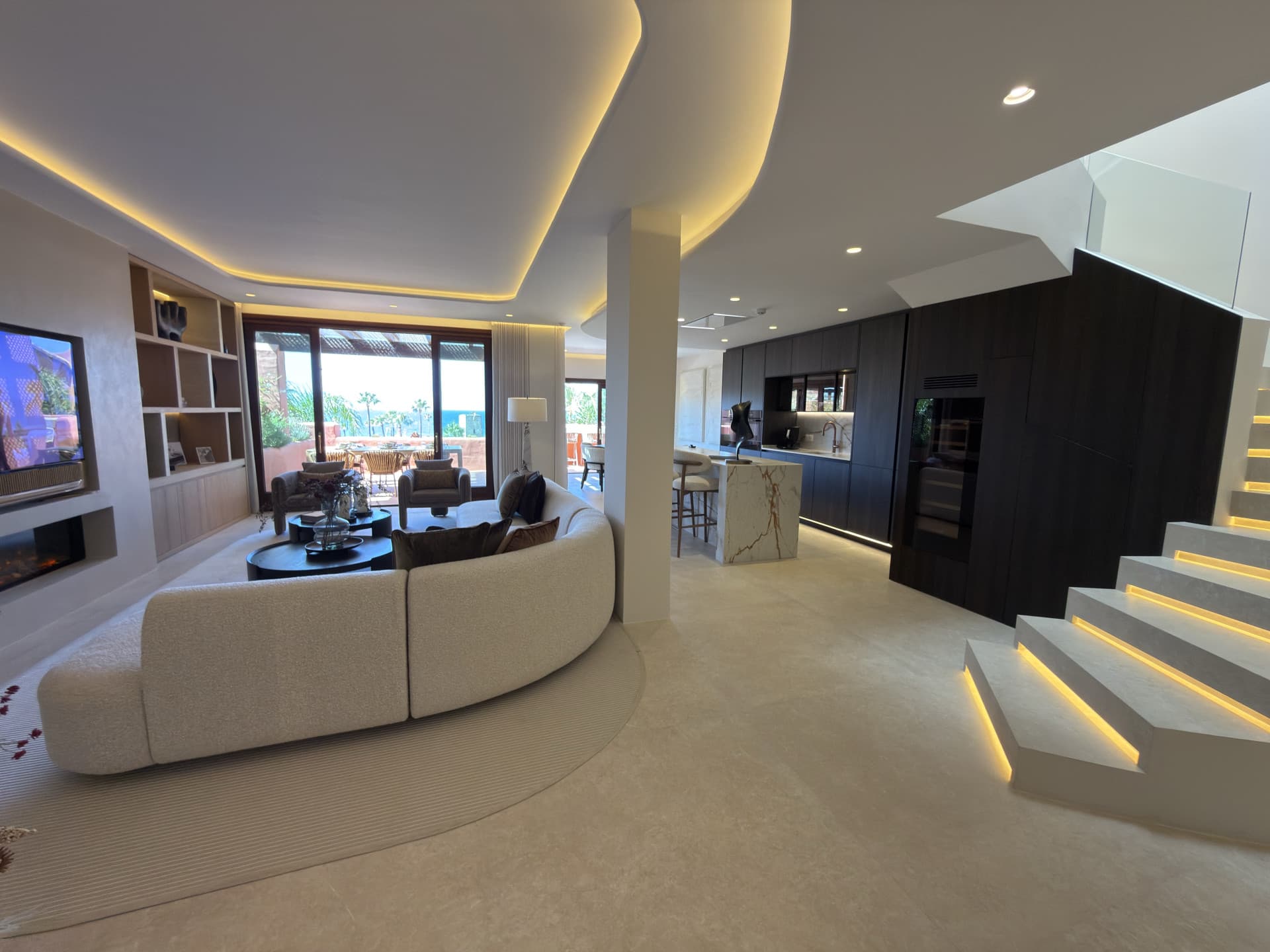 Spectacular Beachfront Duplex Penthouse in Torre Bermeja, Estepona
