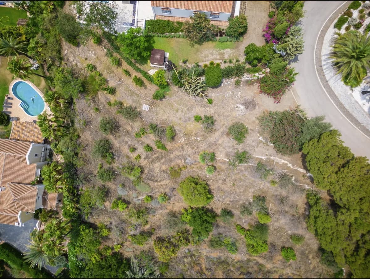 Expansive Plot with Panoramic Views in Valtocado - Mijas