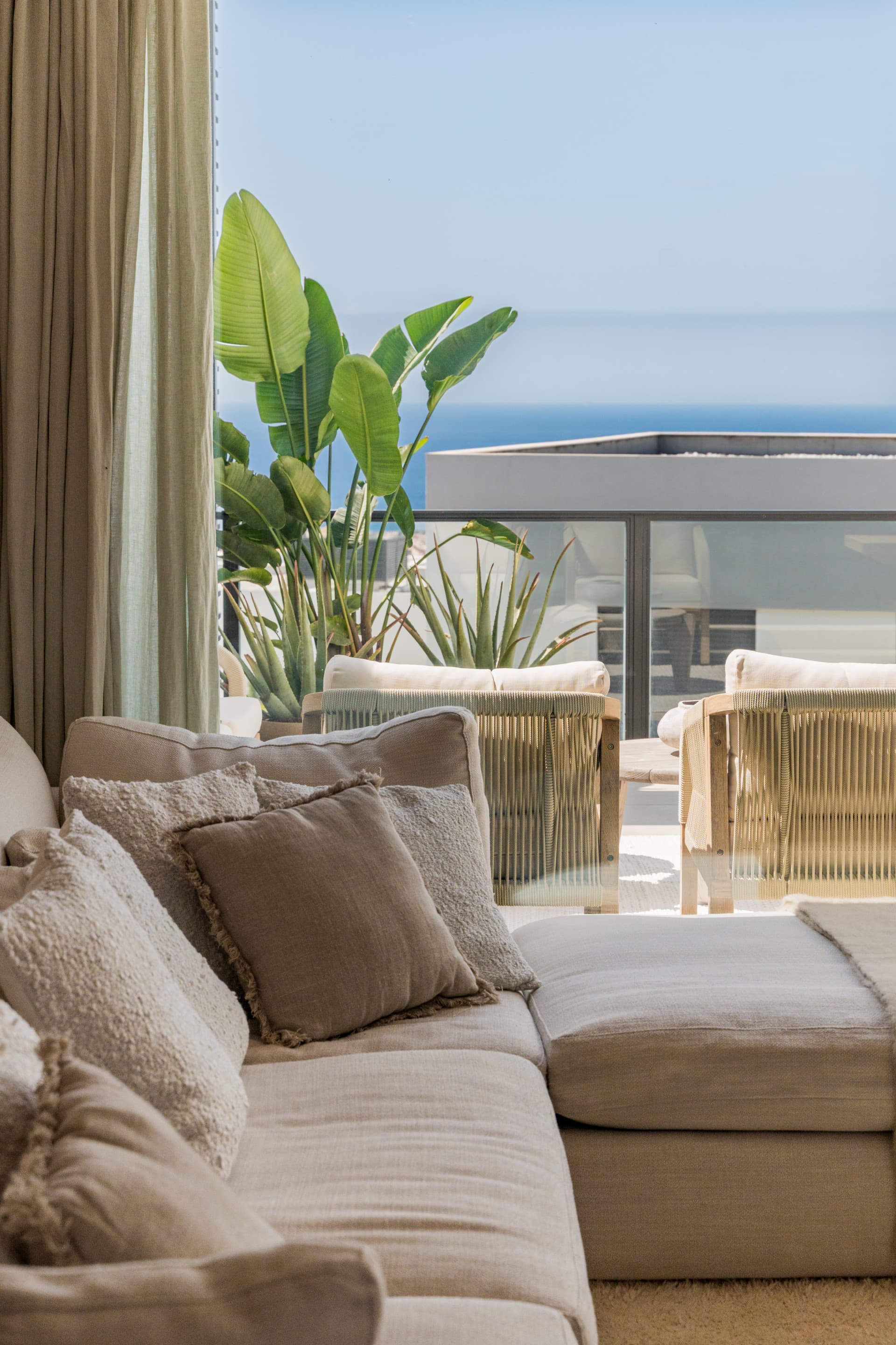 Semi detached villa with Sea views in Riviera Del Sol