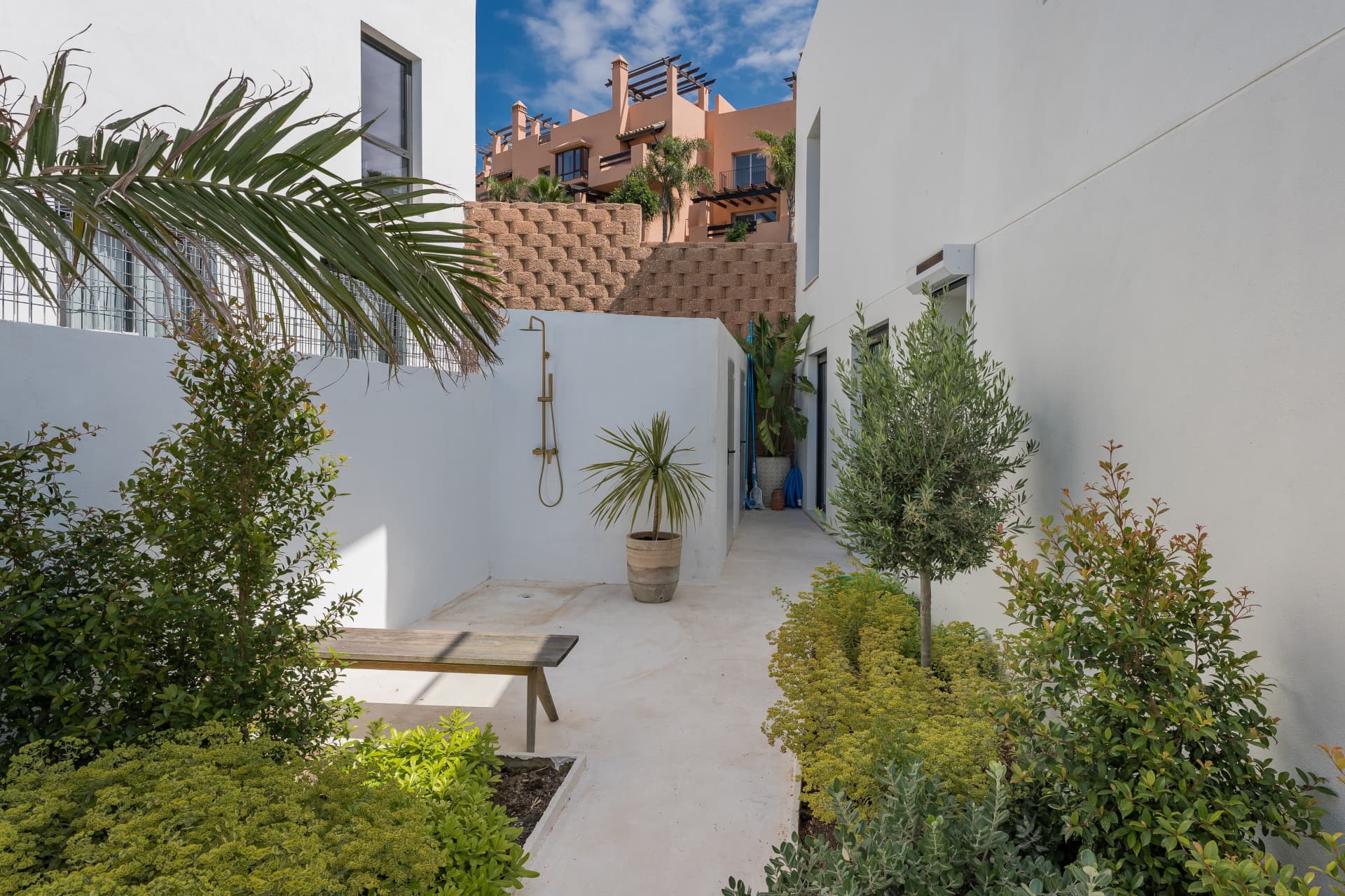 Semi detached villa with Sea views in Riviera Del Sol