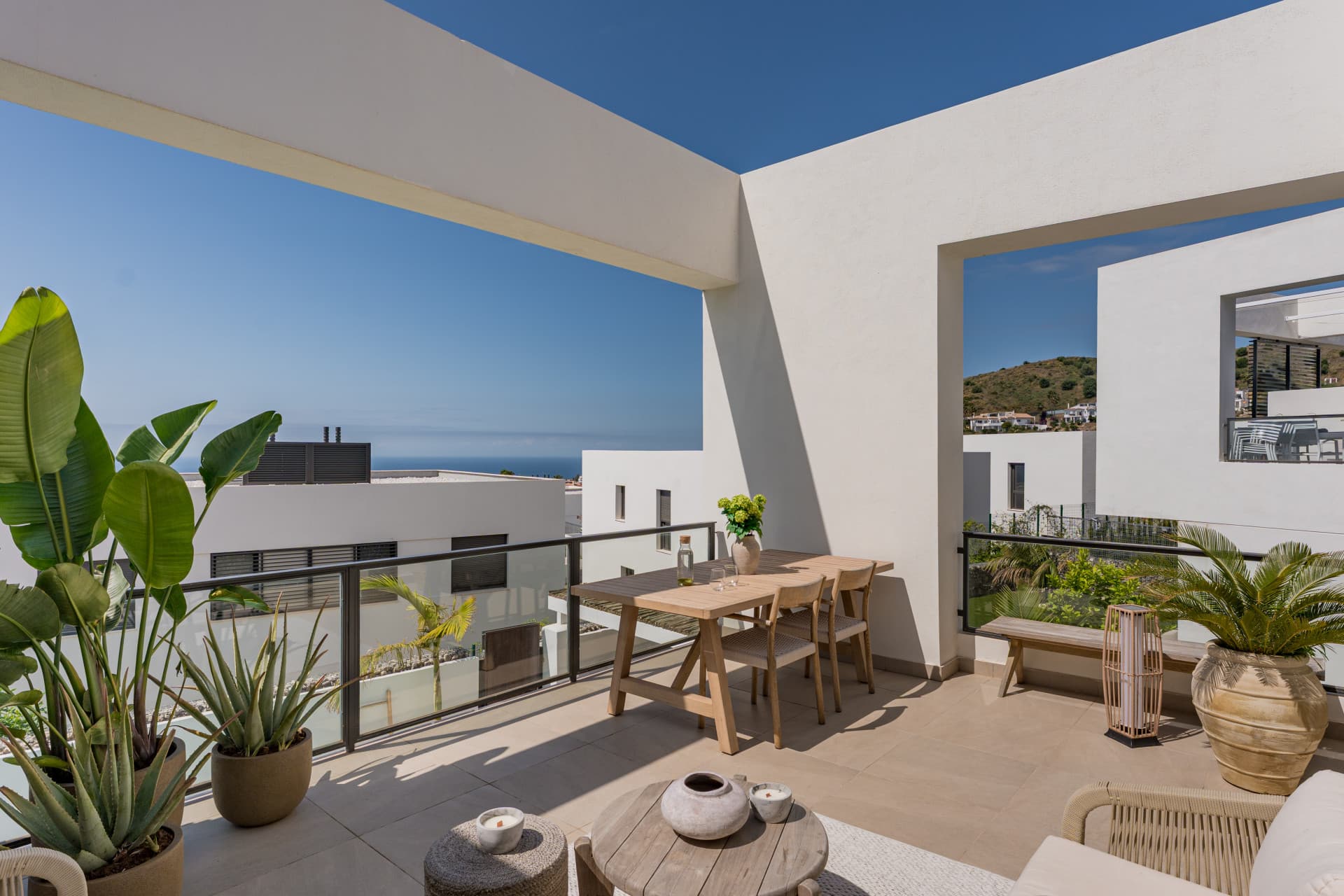 Semi detached villa with Sea views in Riviera Del Sol