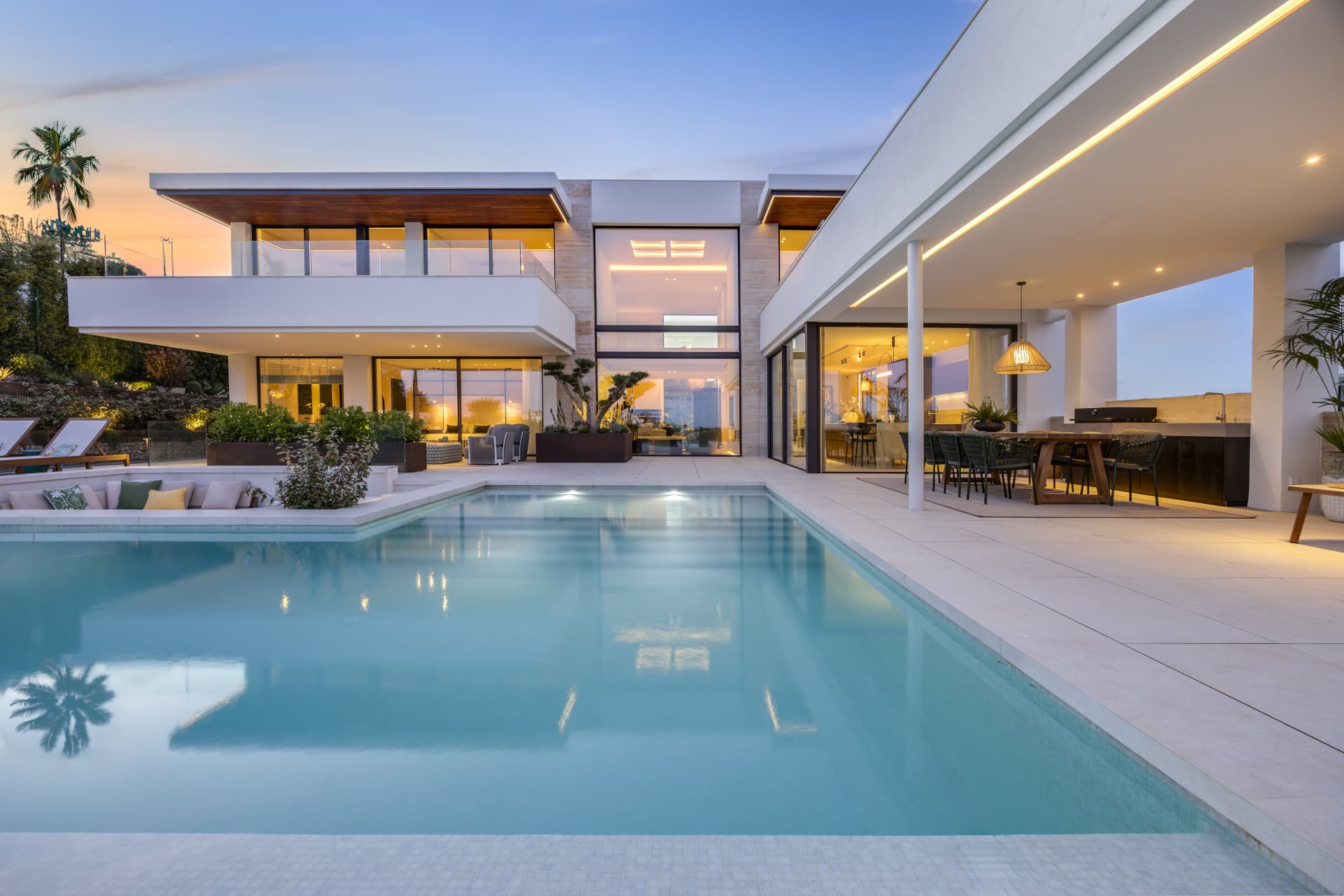 Villa moderna espaciosa de nueva construcción en Majestic, Casares