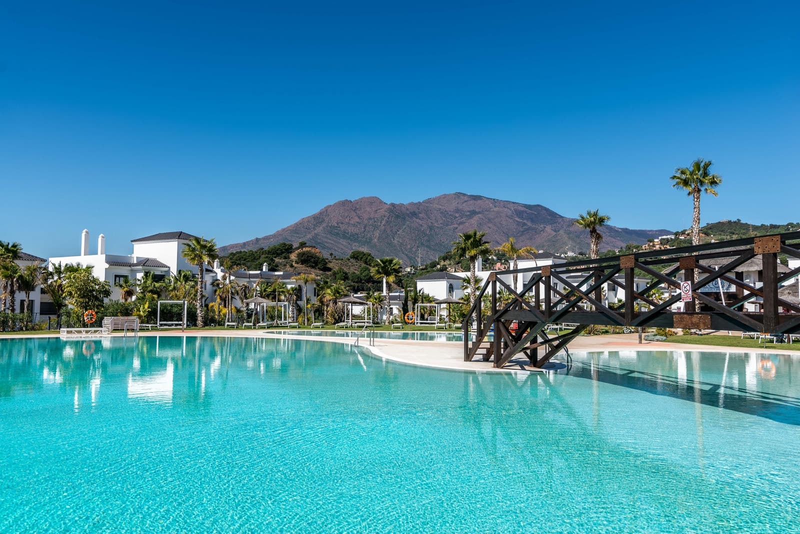 Elegant Designer Apartment for Sale in Mirador de Estepona Hills with Rental License