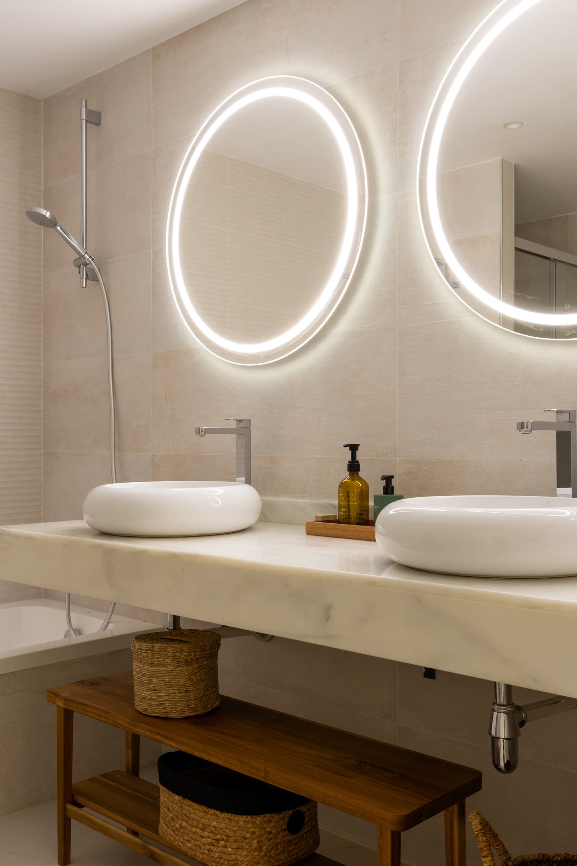 Elegant Designer Apartment for Sale in Mirador de Estepona Hills with Rental License