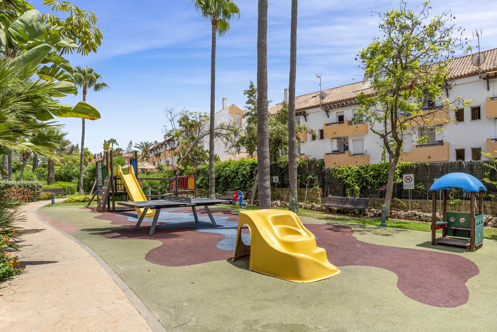 Renovated 3-Bedroom Apartment in Gran Bahía, Bahía de Marbella