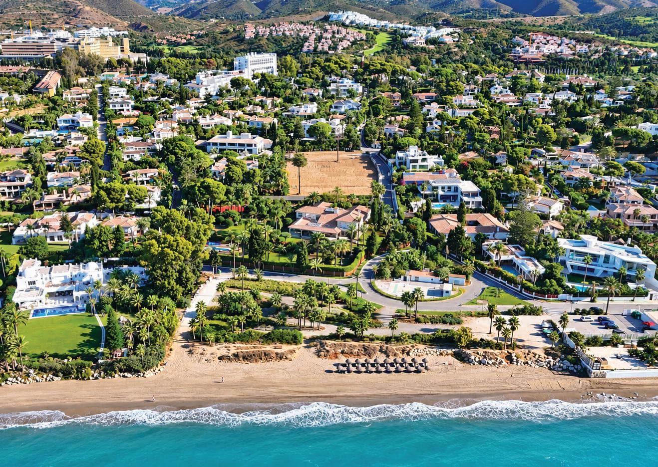 Exclusiva parcela para promoción de lujo en Los Monteros, Marbella – Proyecto de villa exclusivo