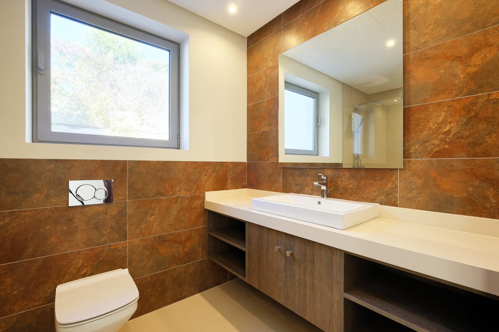 Luxury 4-Bedroom Villa in Puerto del Capitán, Benahavís with Panoramic Views