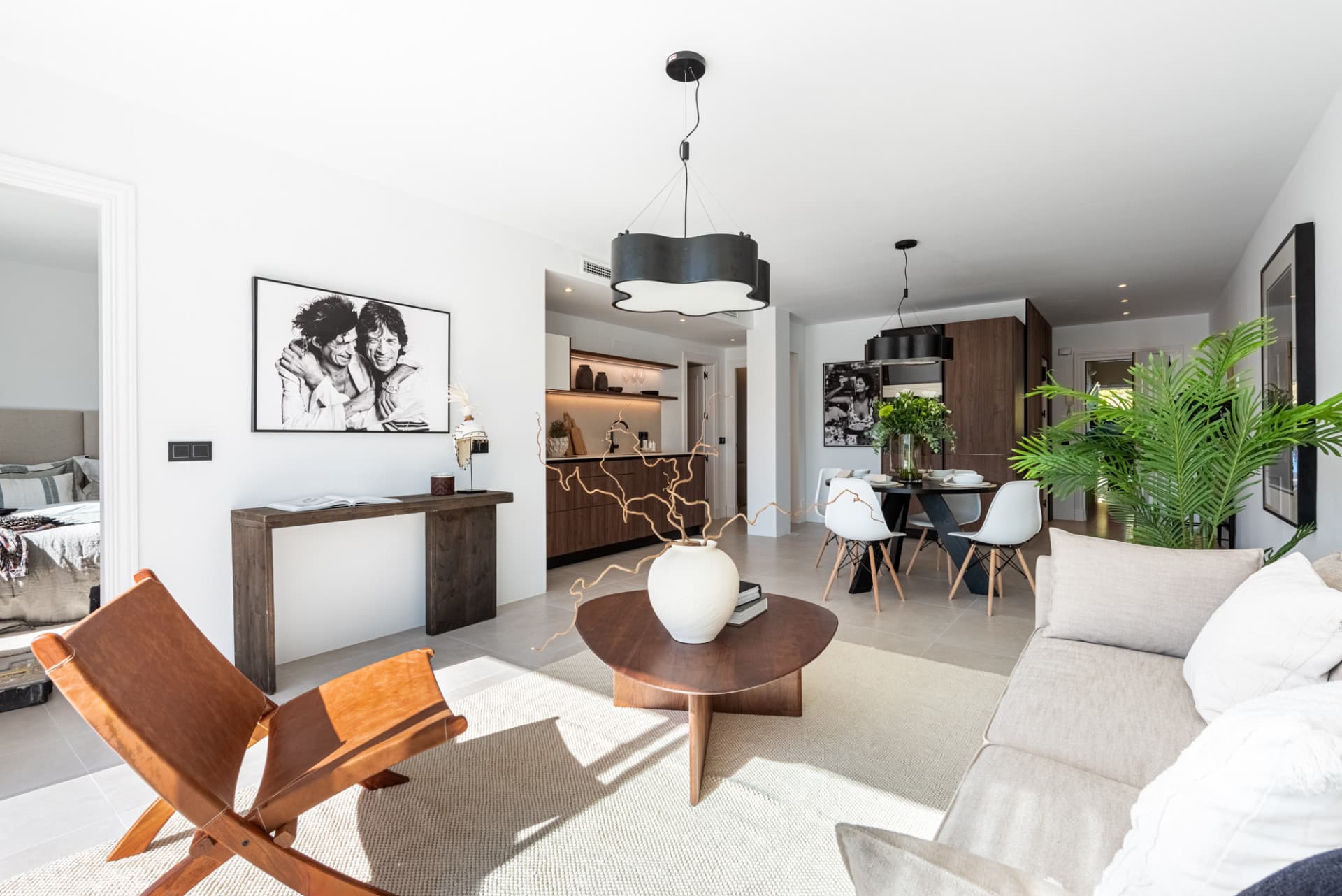Renovated 3-Bedroom Apartment in La Quinta, Benahavís with Panoramic Views