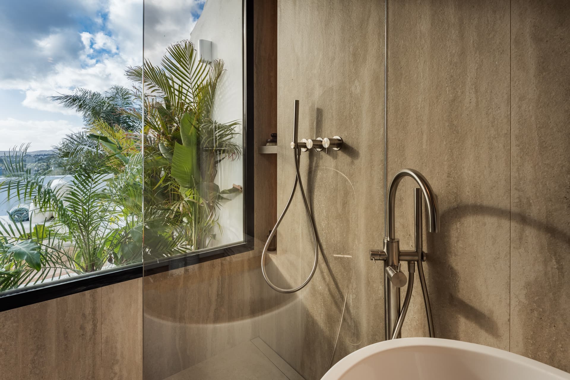 Casa Suma - Luxury 3-Bedroom Townhouse in Aloha, Nueva Andalucía