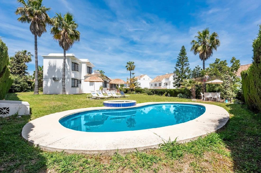 3-Bedroom Villa in Monte Biarritz on the New Golden Mile