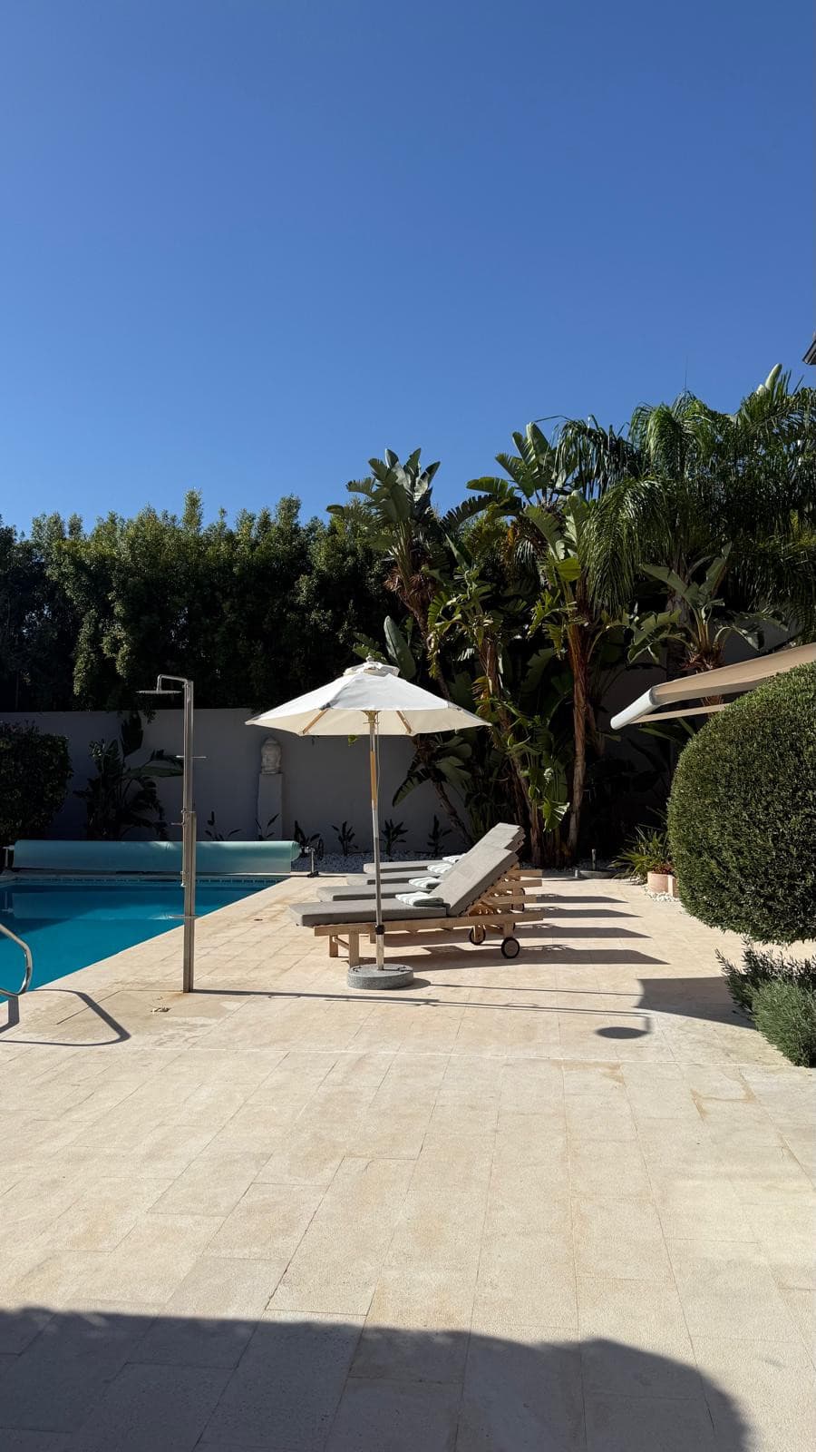 Luxury 5-Bedroom Villa in Los Naranjos, Nueva Andalucía