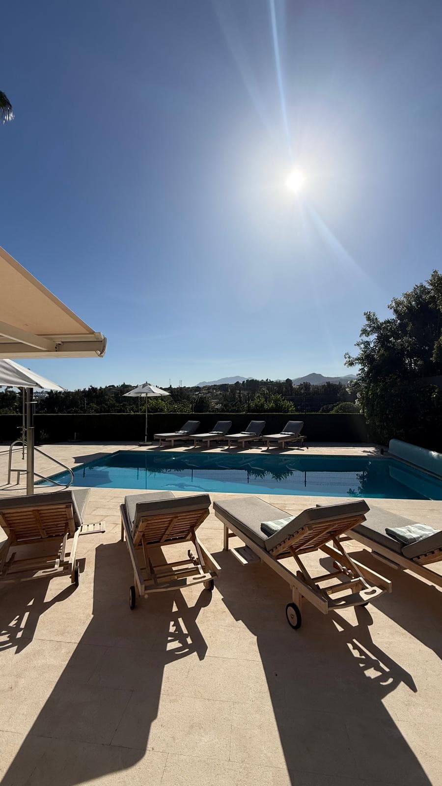 Luxury 5-Bedroom Villa in Los Naranjos, Nueva Andalucía