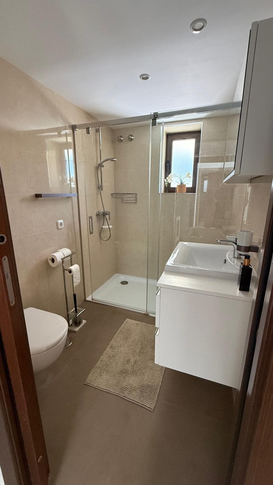 Luxury 5-Bedroom Villa in Los Naranjos, Nueva Andalucía