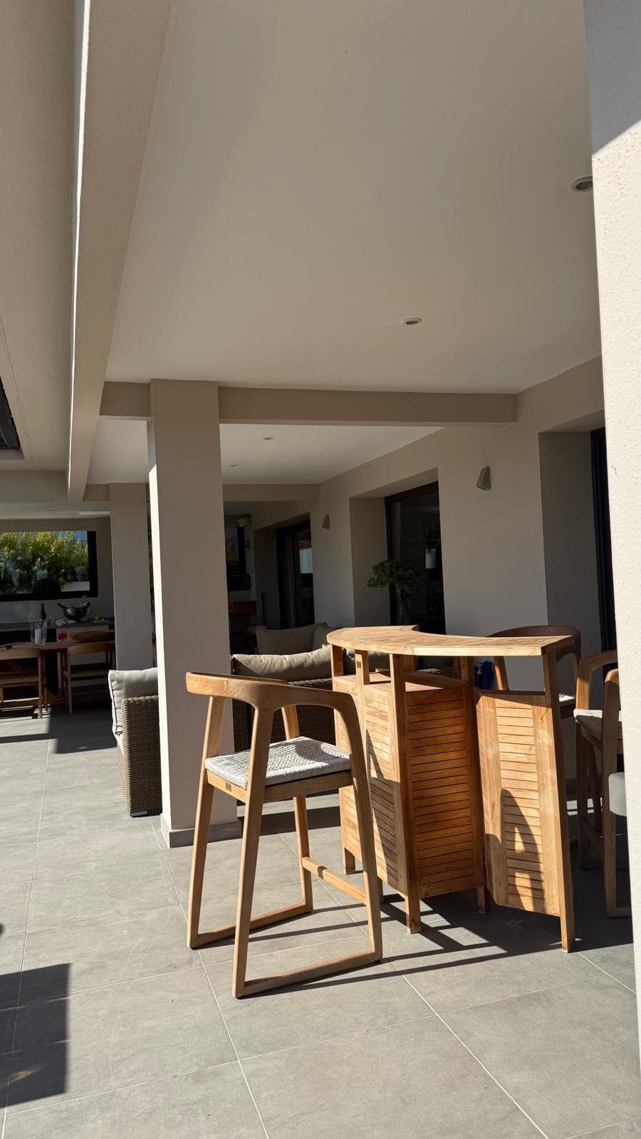 Luxury 5-Bedroom Villa in Los Naranjos, Nueva Andalucía