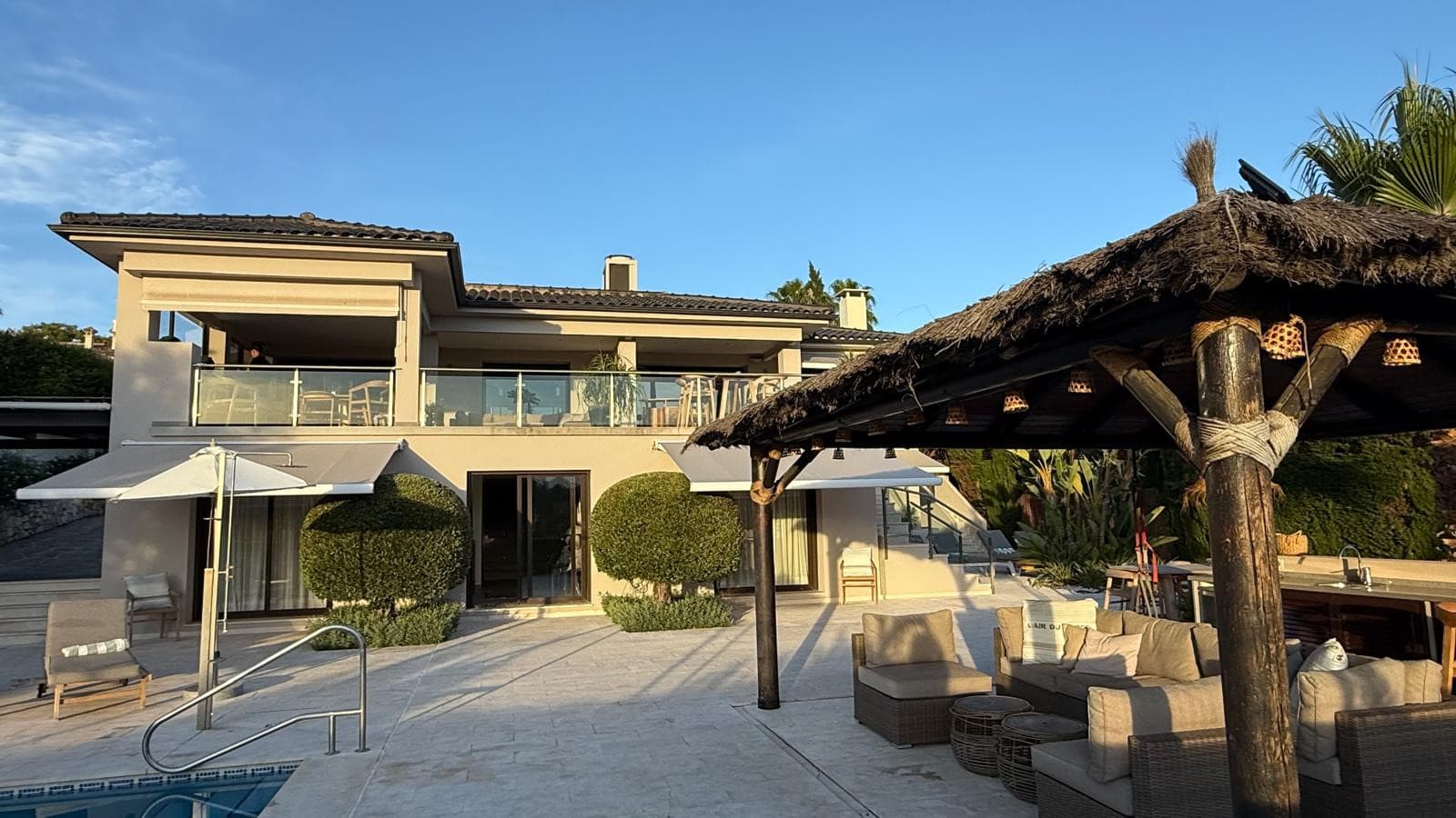 Luxury 5-Bedroom Villa in Los Naranjos, Nueva Andalucía