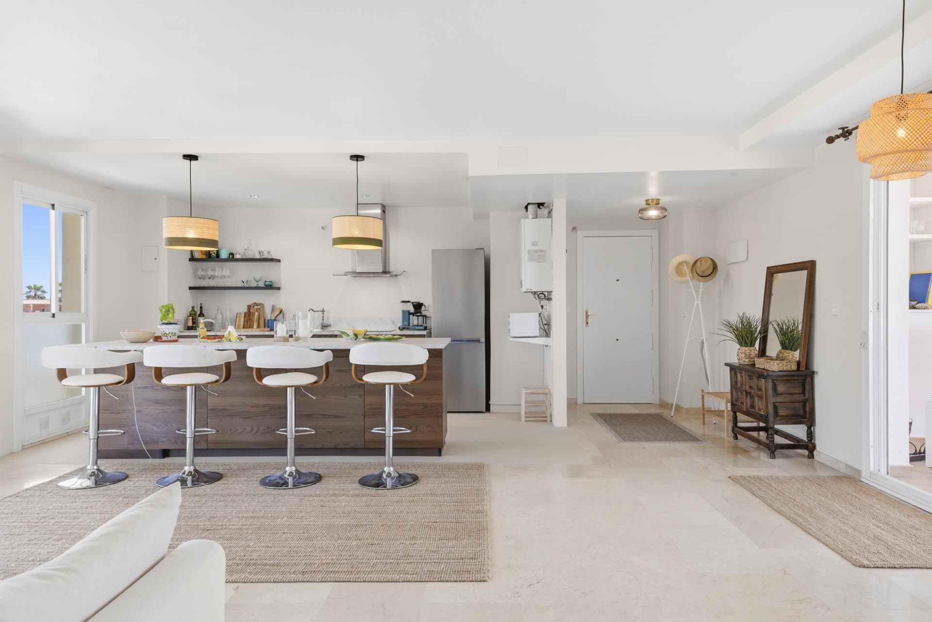 Penthouse in Guadalmina Alta with Golf Views & Rooftop Terrace