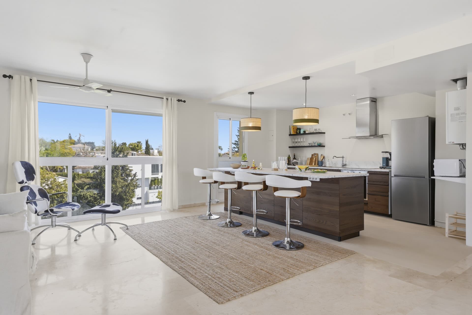 Penthouse in Guadalmina Alta with Golf Views & Rooftop Terrace