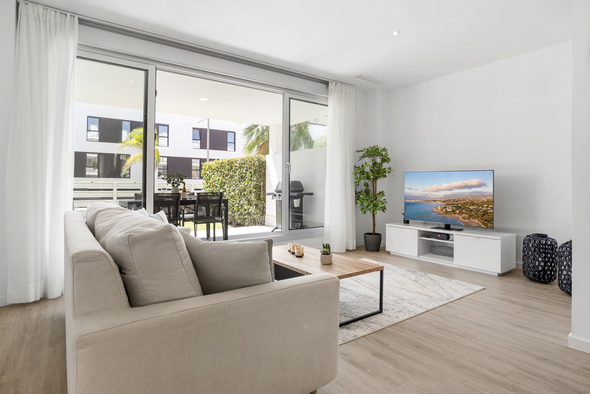 Cancelada Contemporary Apartment