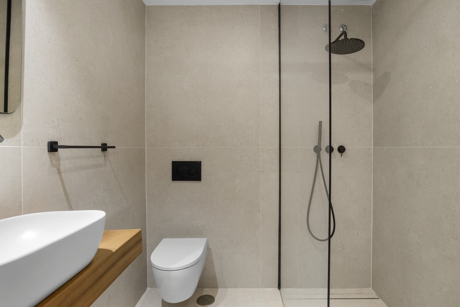 Luxury Frontline Golf Townhouse in Los Olivos, Nueva Andalucía