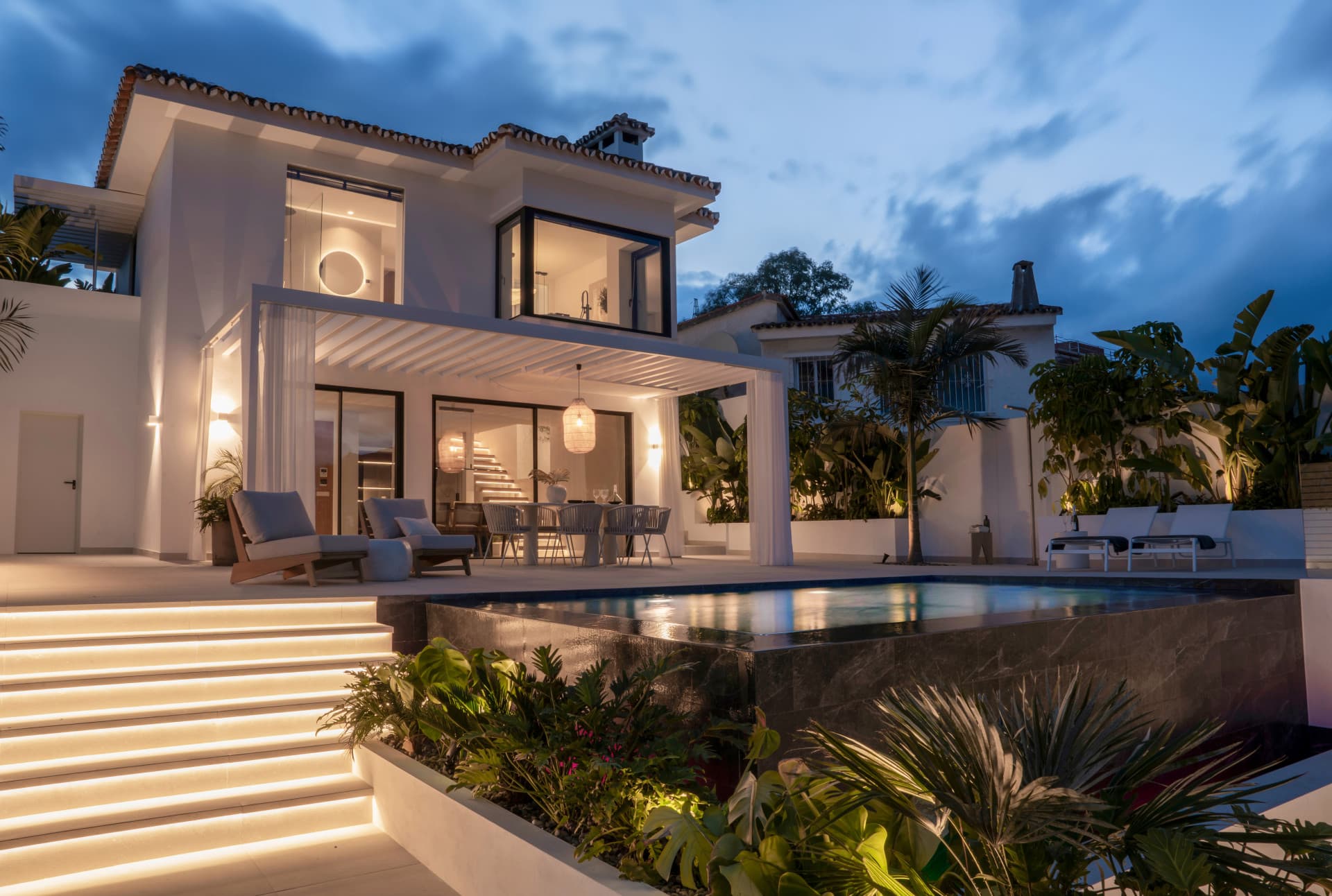 Nueva Andalucía Luxury Villa