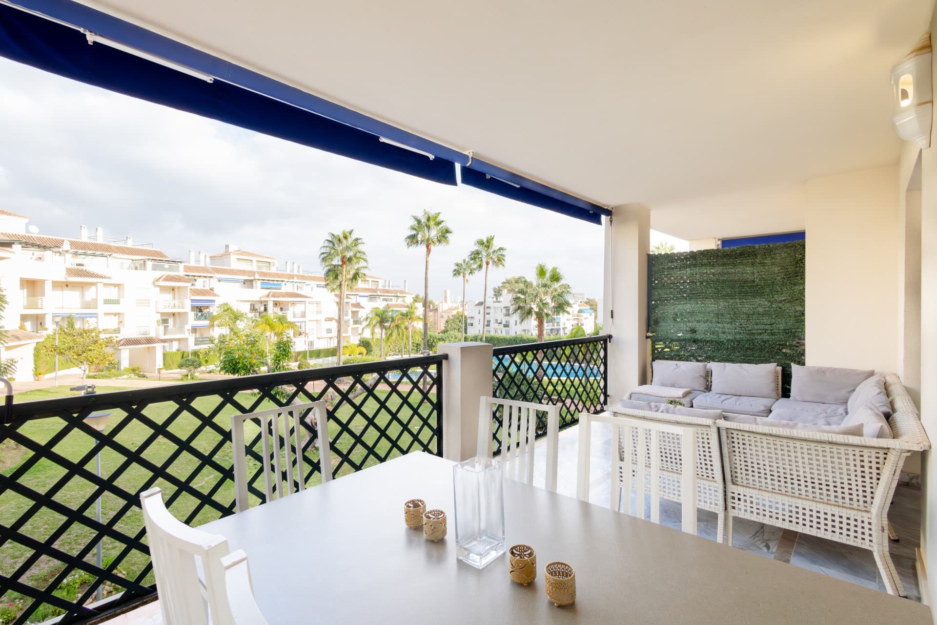 Charming 2-Bedroom Apartment Near Puerto Banús, Marbella – Walking Distance to the Beach
