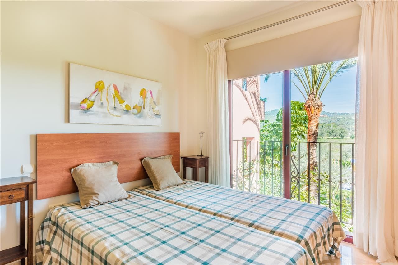 Apartment in Frontline Beach Urbanization Do you want to live in an authentic paradise? This apartment is for you!
