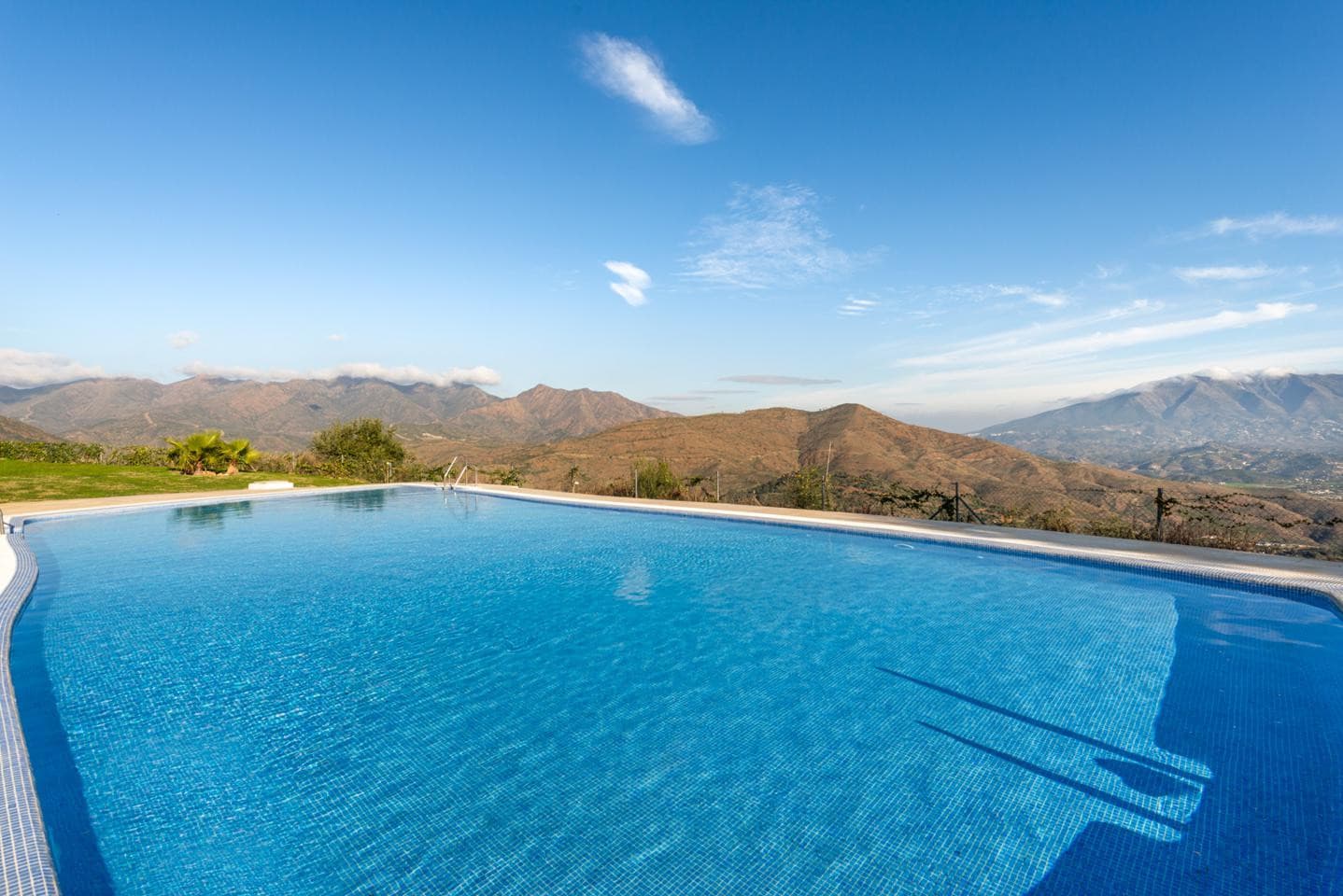 SEMI DETACHED TOTALLY RENOVATED IN 2020 WITH PANORÁMICA VIEWS