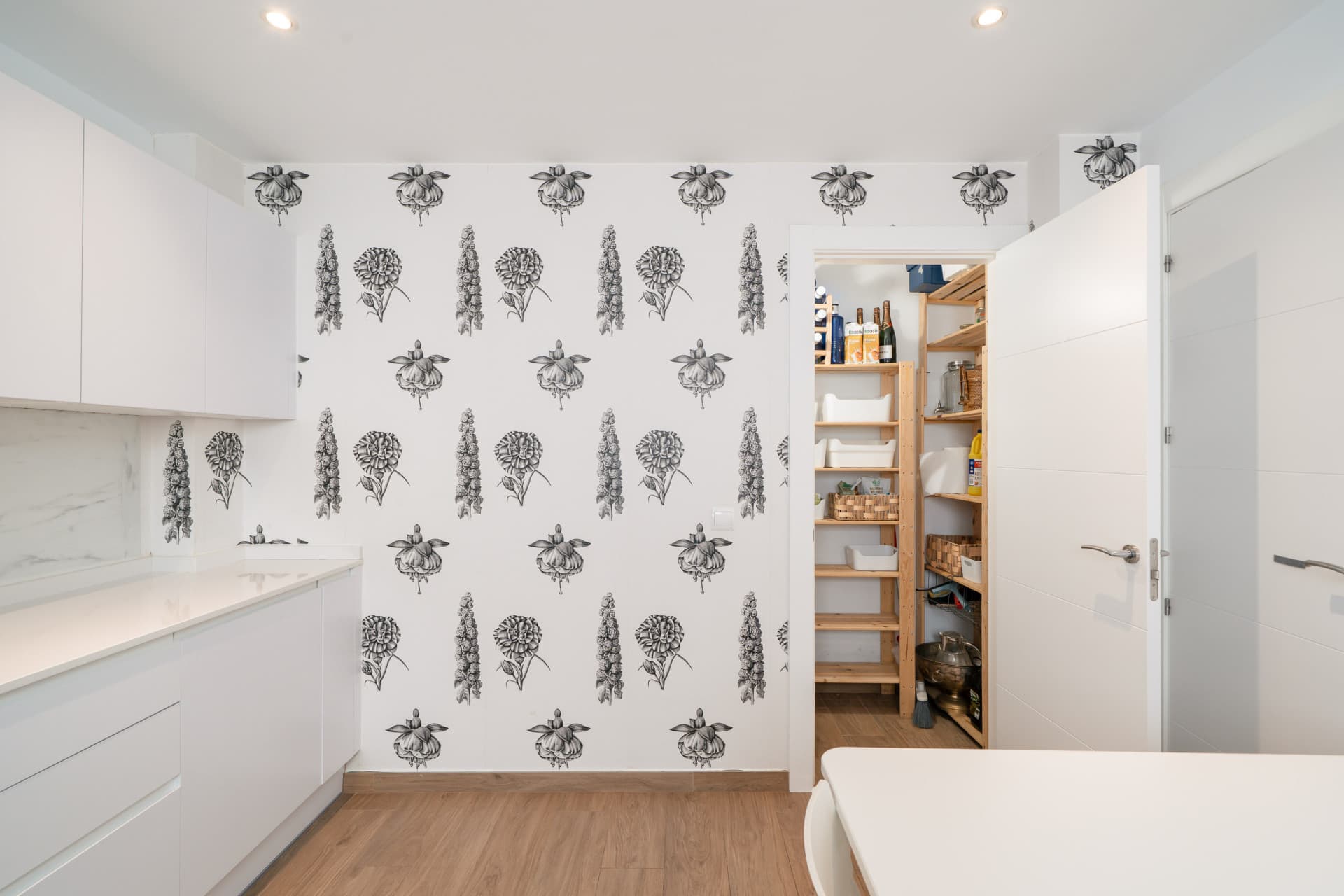 SEMI DETACHED TOTALLY RENOVATED IN 2020 WITH PANORÁMICA VIEWS