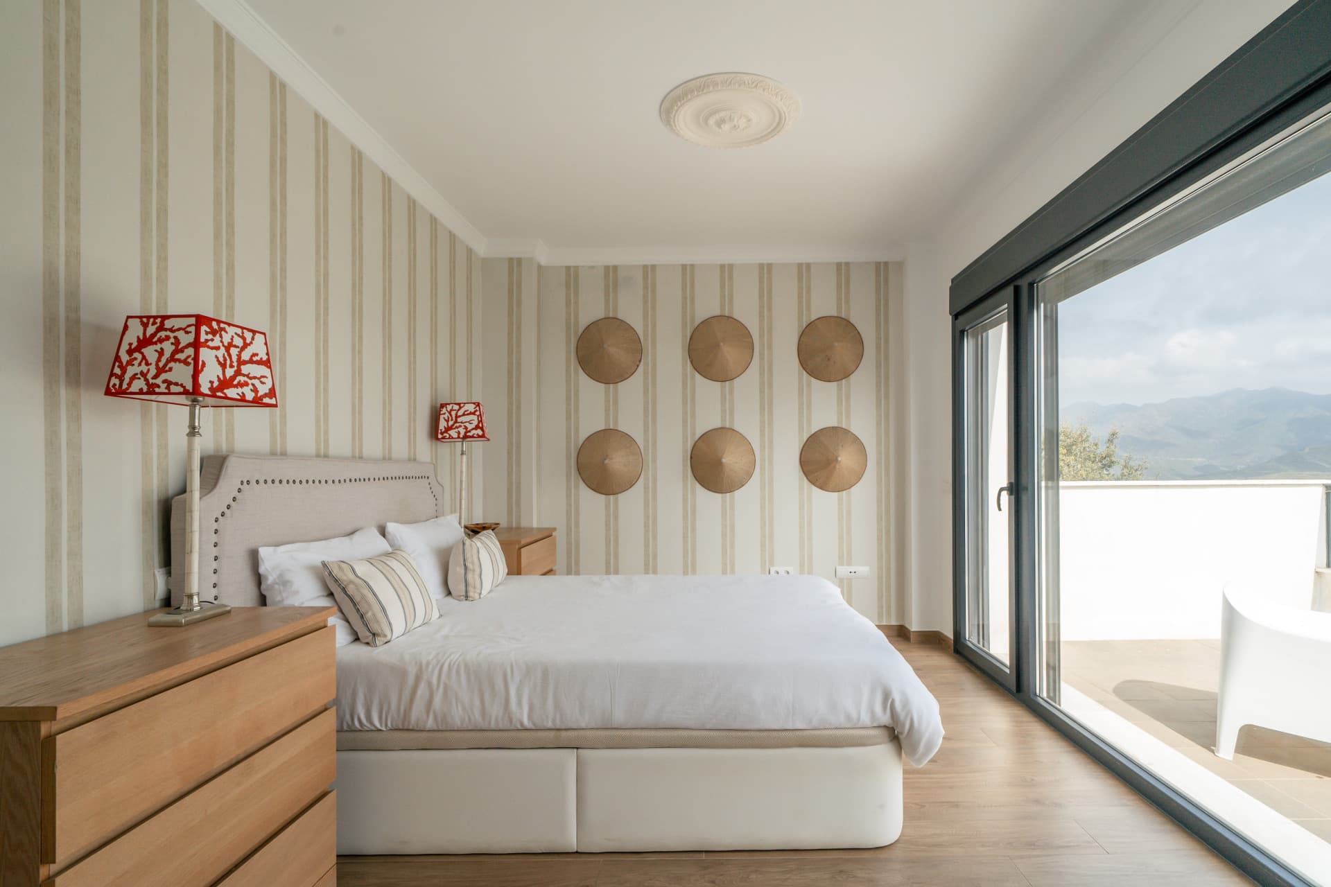 SEMI DETACHED TOTALLY RENOVATED IN 2020 WITH PANORÁMICA VIEWS