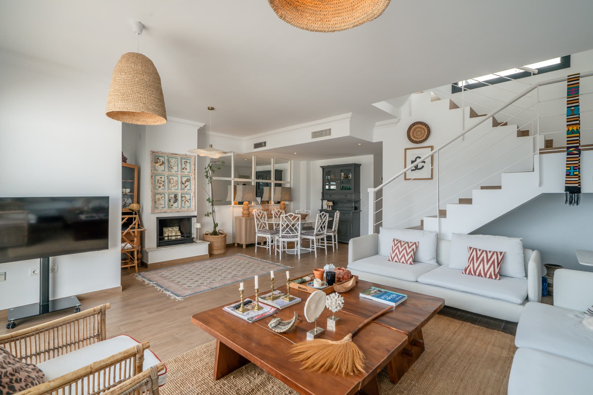 SEMI DETACHED TOTALLY RENOVATED IN 2020 WITH PANORÁMICA VIEWS