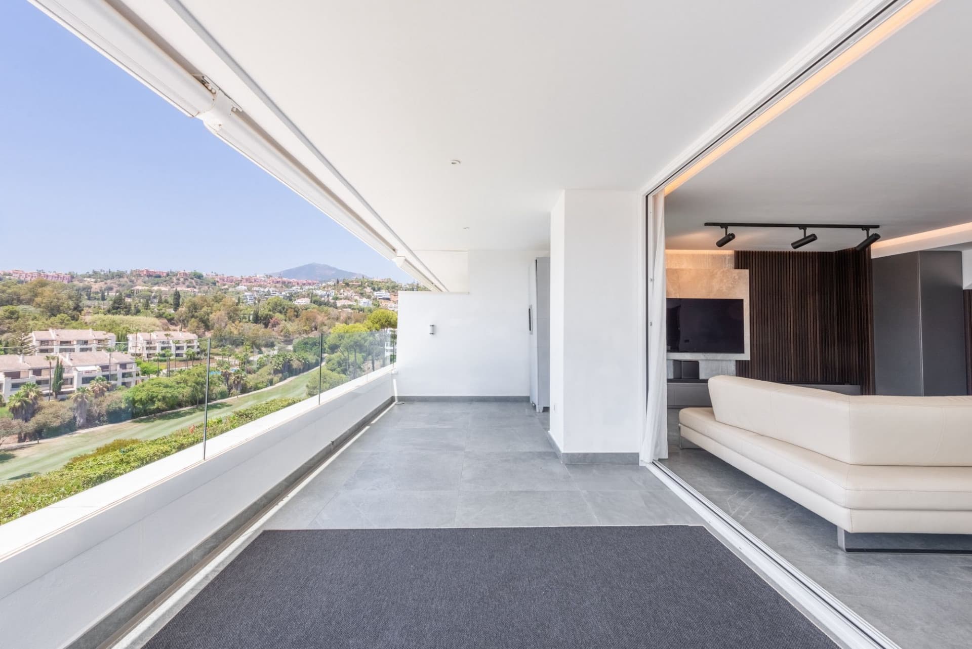 Duplex penthouse in Le Caprice, La Quinta