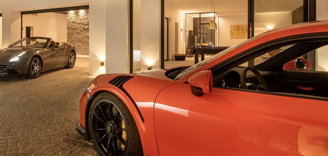 1,580 m² of Pure Luxury, Privacy & Panoramic Views