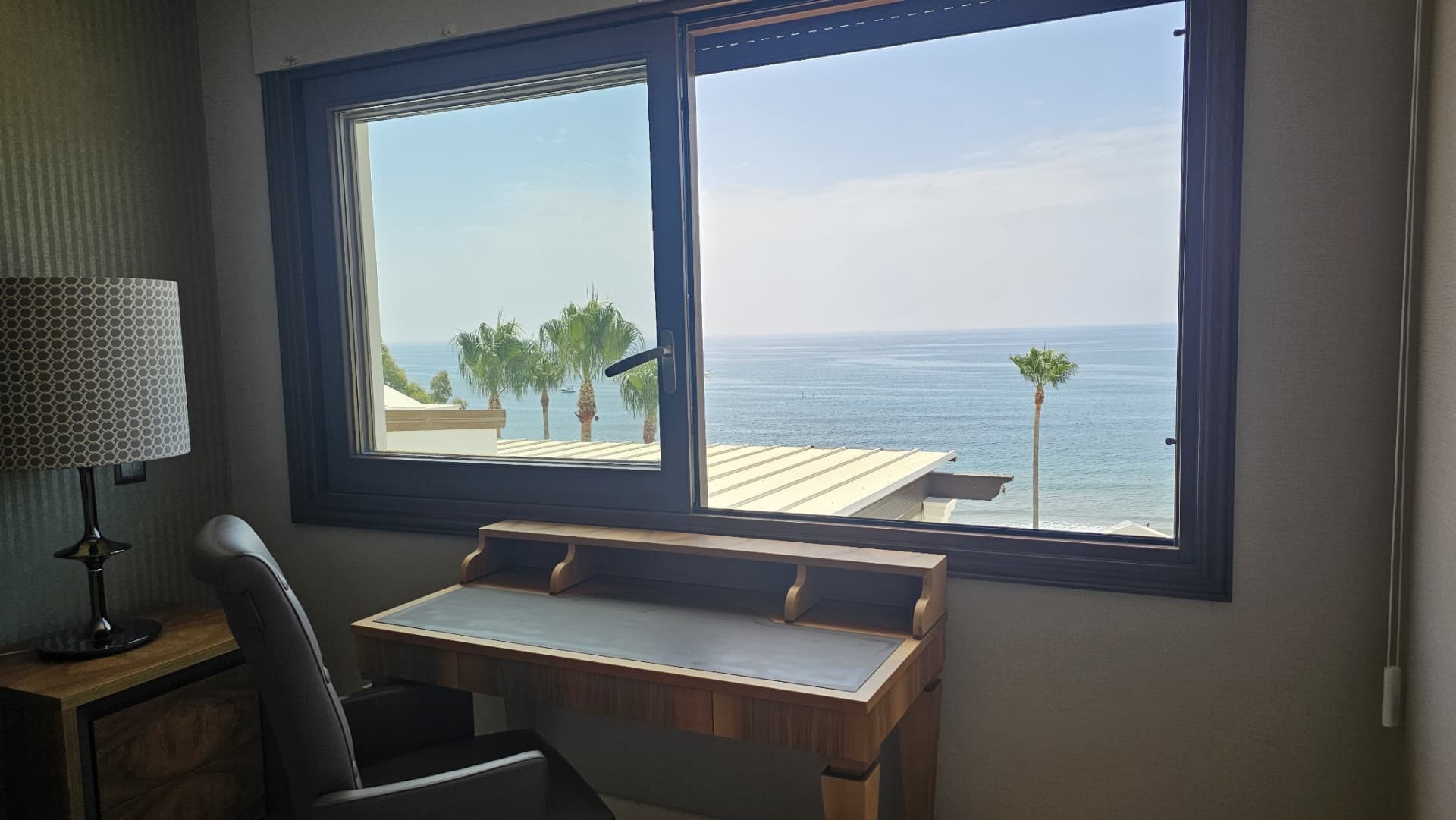 Estepona – Luxury Duplex Penthouse with Private Rooftop Solarium and open sea views