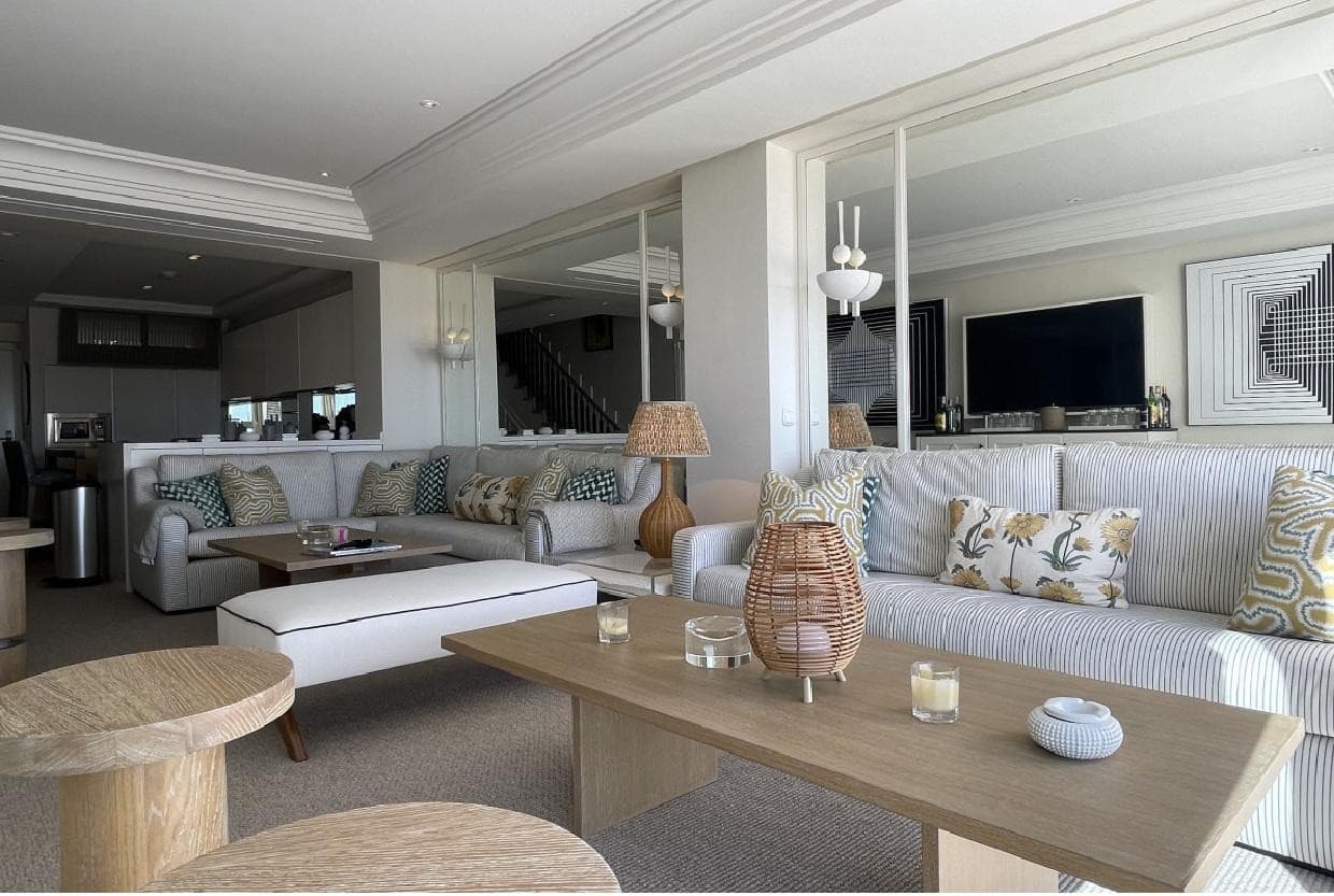 Stunning Duplex Penthouse with Private Pool – Marina Mariola, Marbella