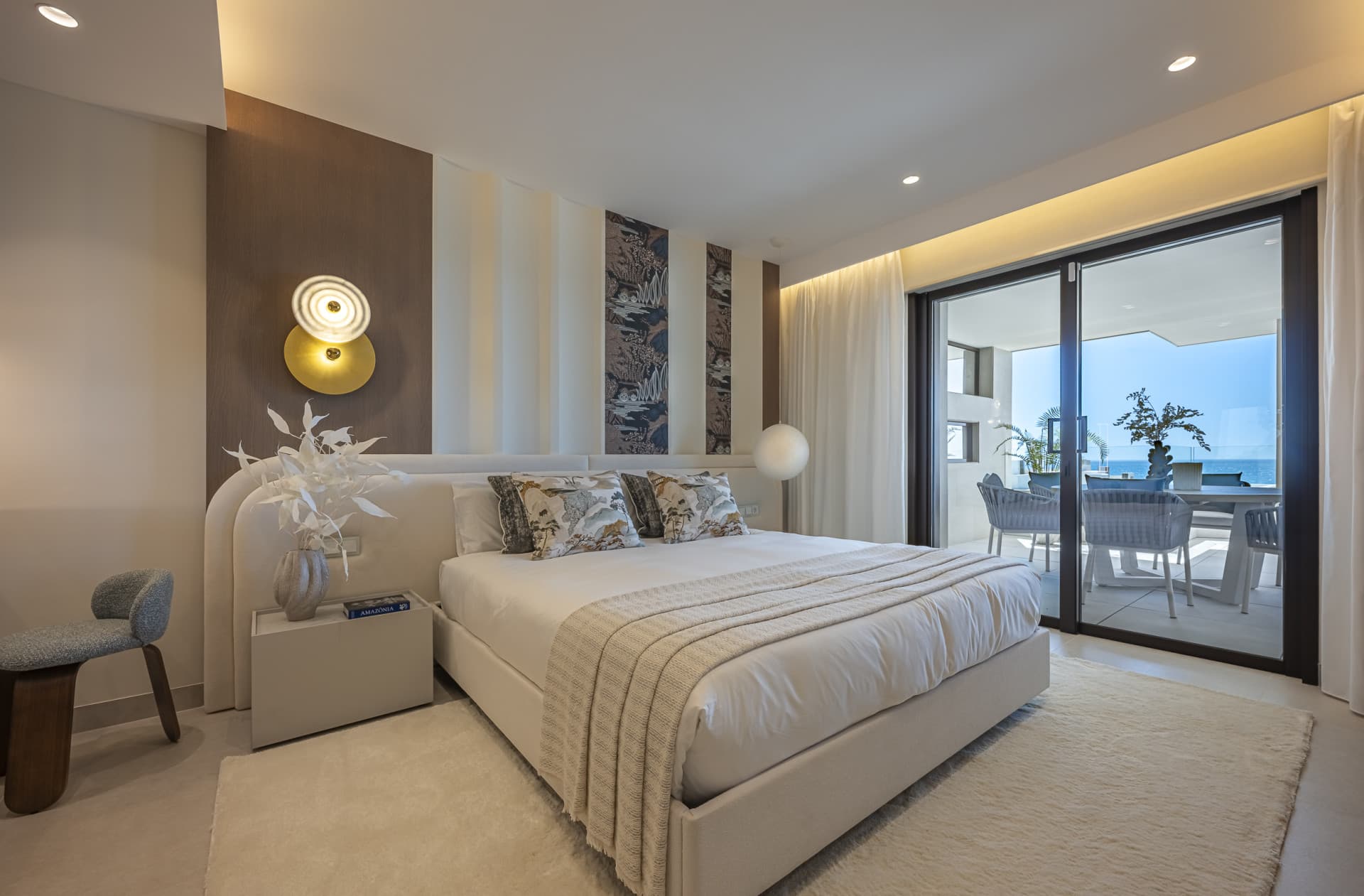Exceptional Beachfront Apartment with Stunning Sea Views – Velaya, Estepona