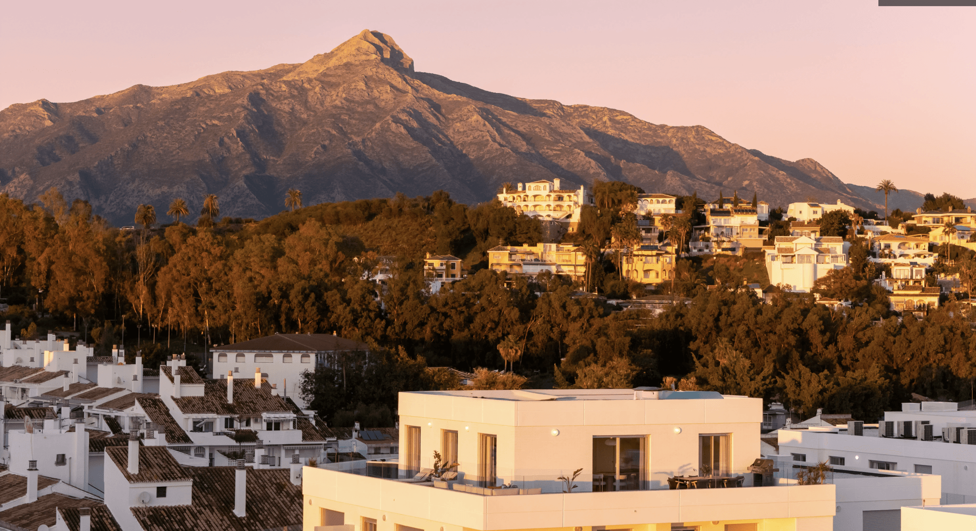 Exclusive True Penthouse in La Campana with 4 Bedrooms.
