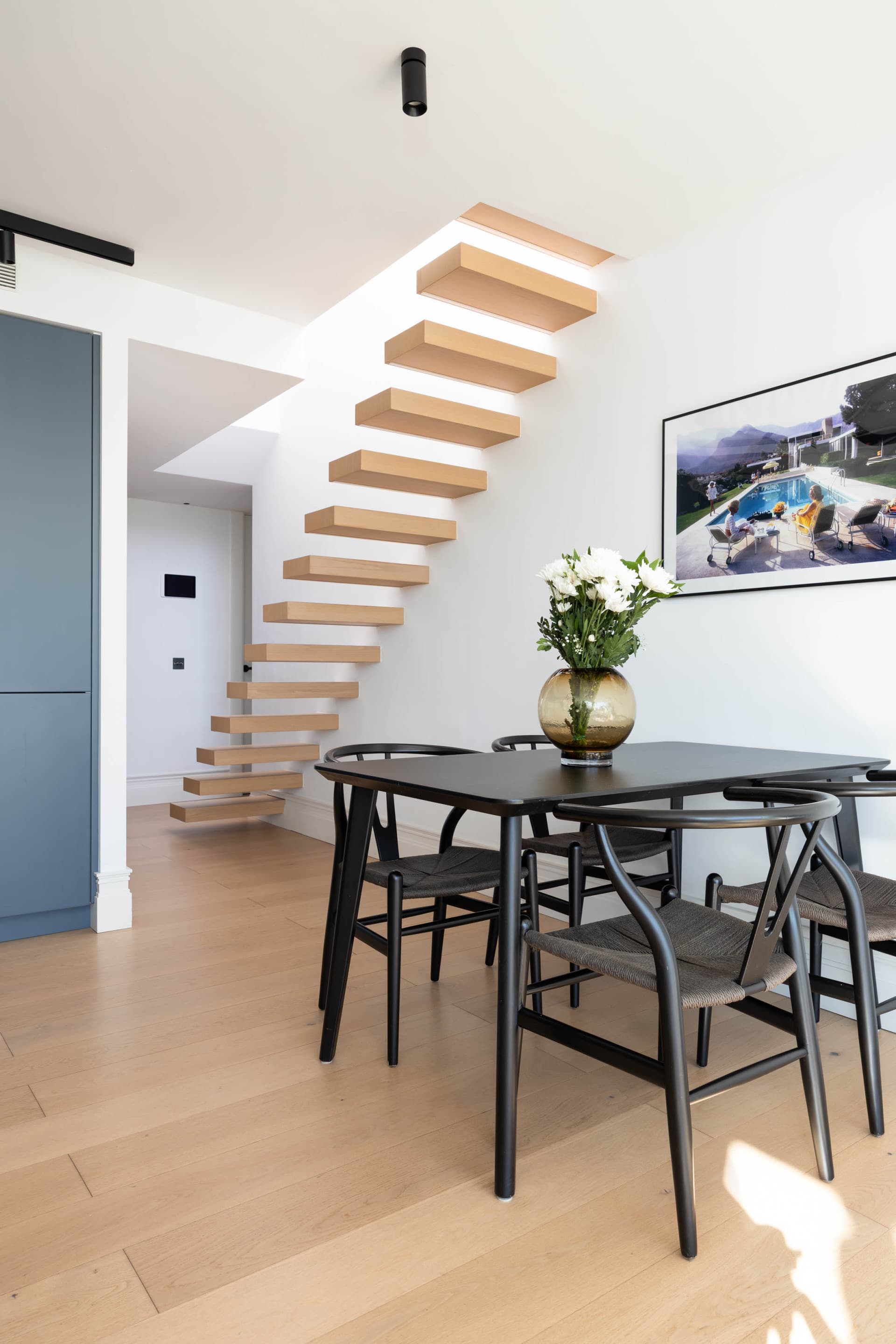 Beautifully Renovated Apartment with Stunning Views in Nueva Andalucía