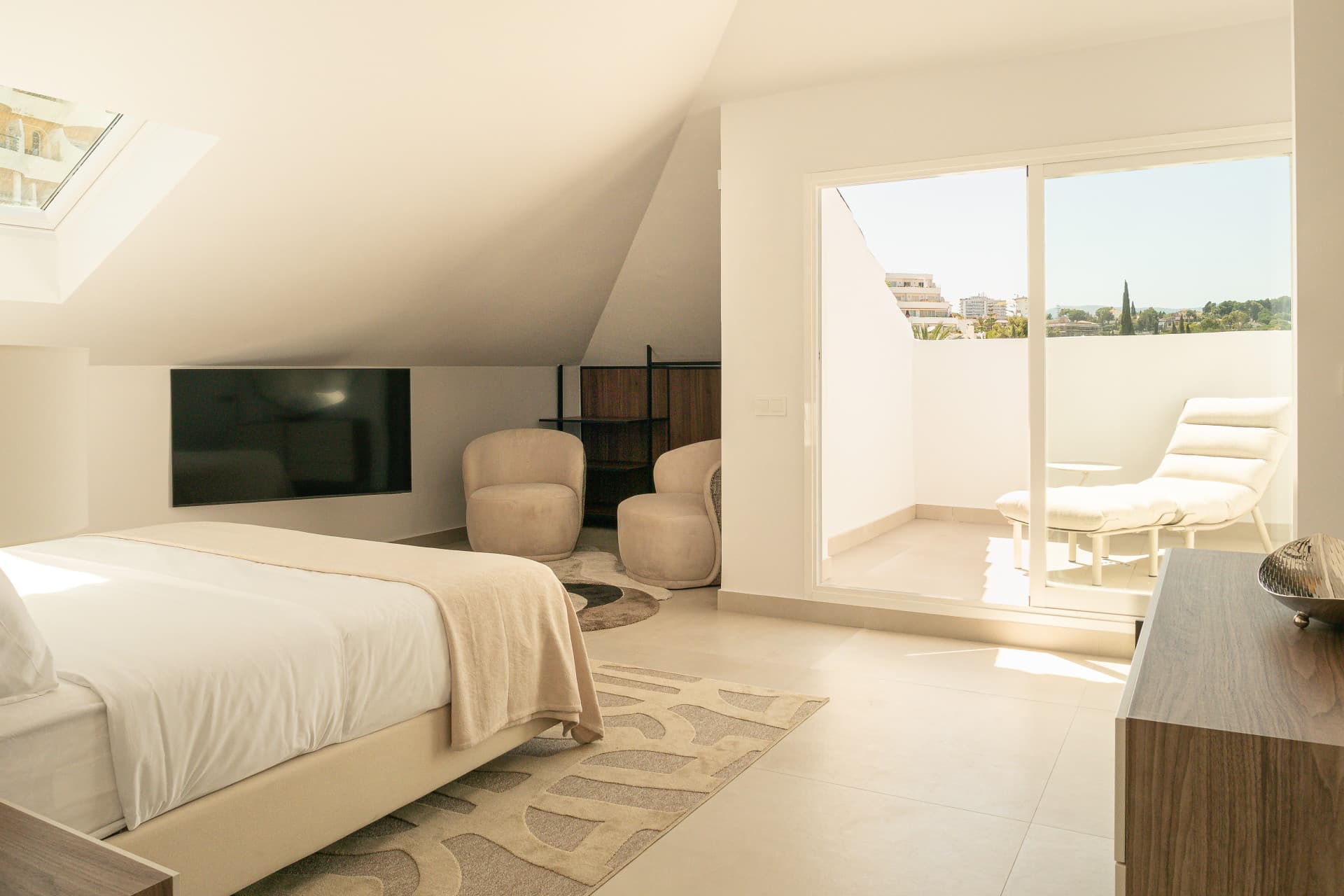Boutique Penthouse in Las Lolas, Nueva Andalucía