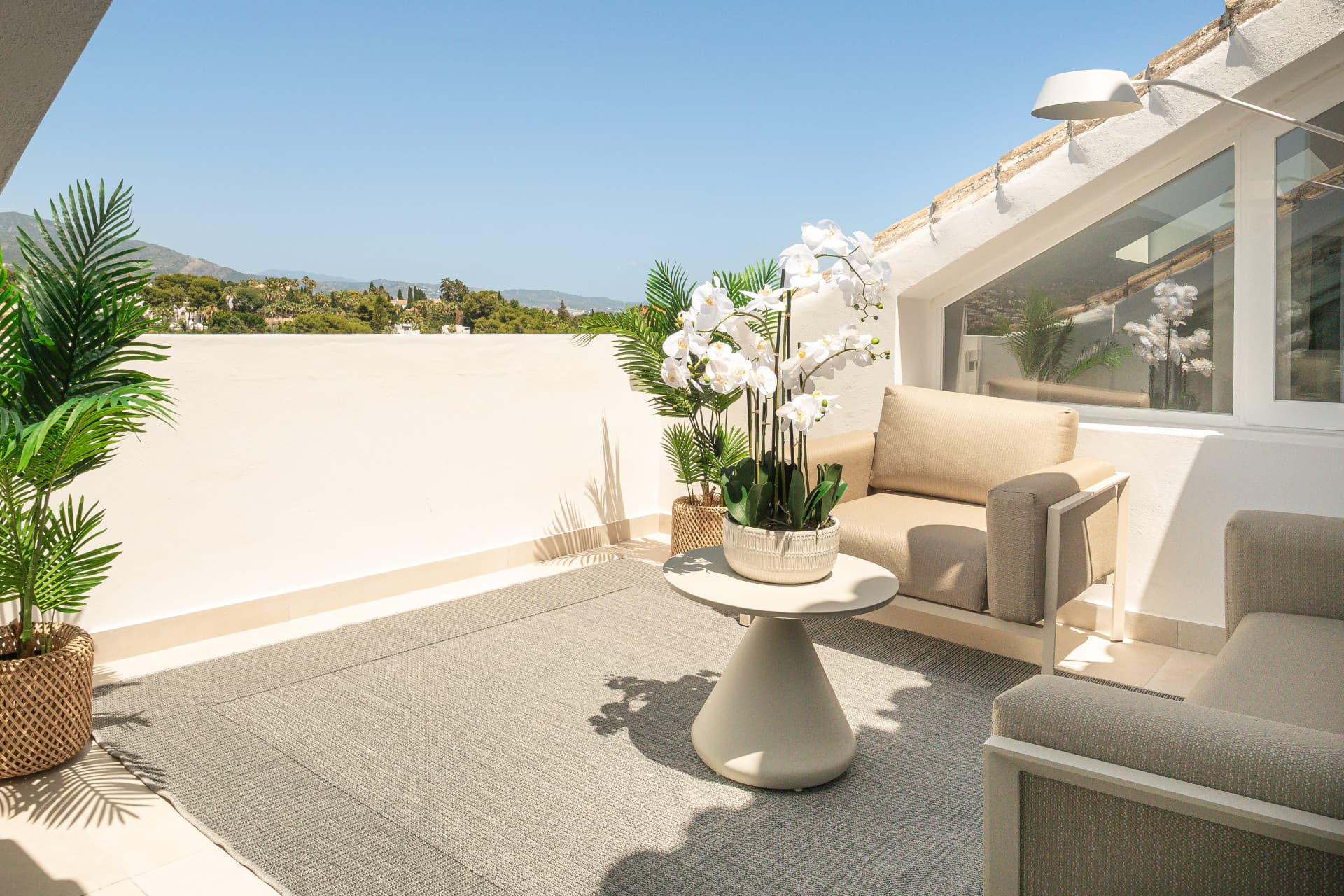 Boutique Penthouse in Las Lolas, Nueva Andalucía