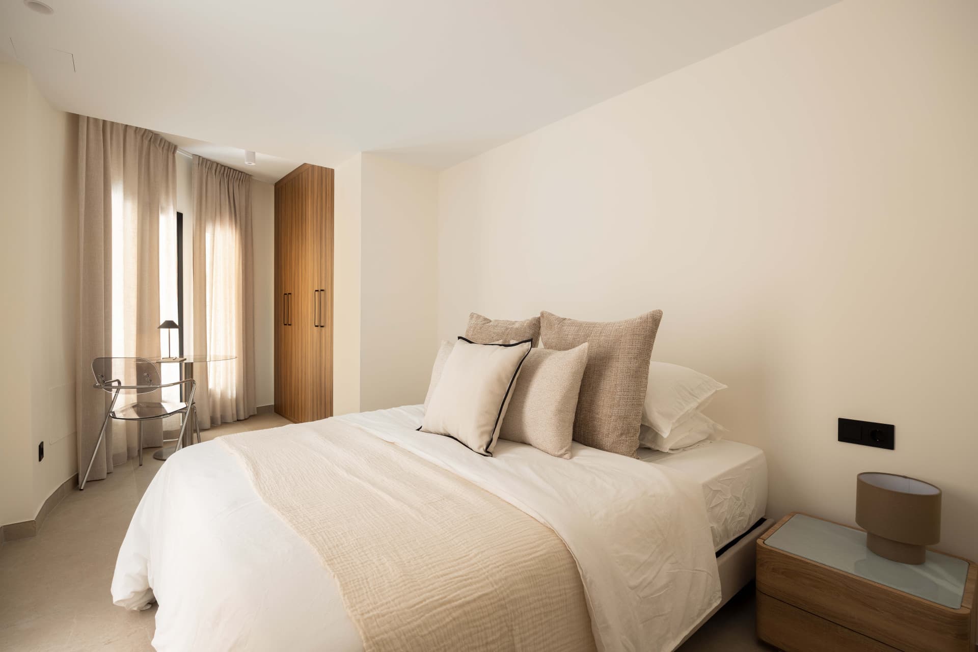 Luxury Ground Floor Apartment in Les Belvederes, Nueva Andalucía