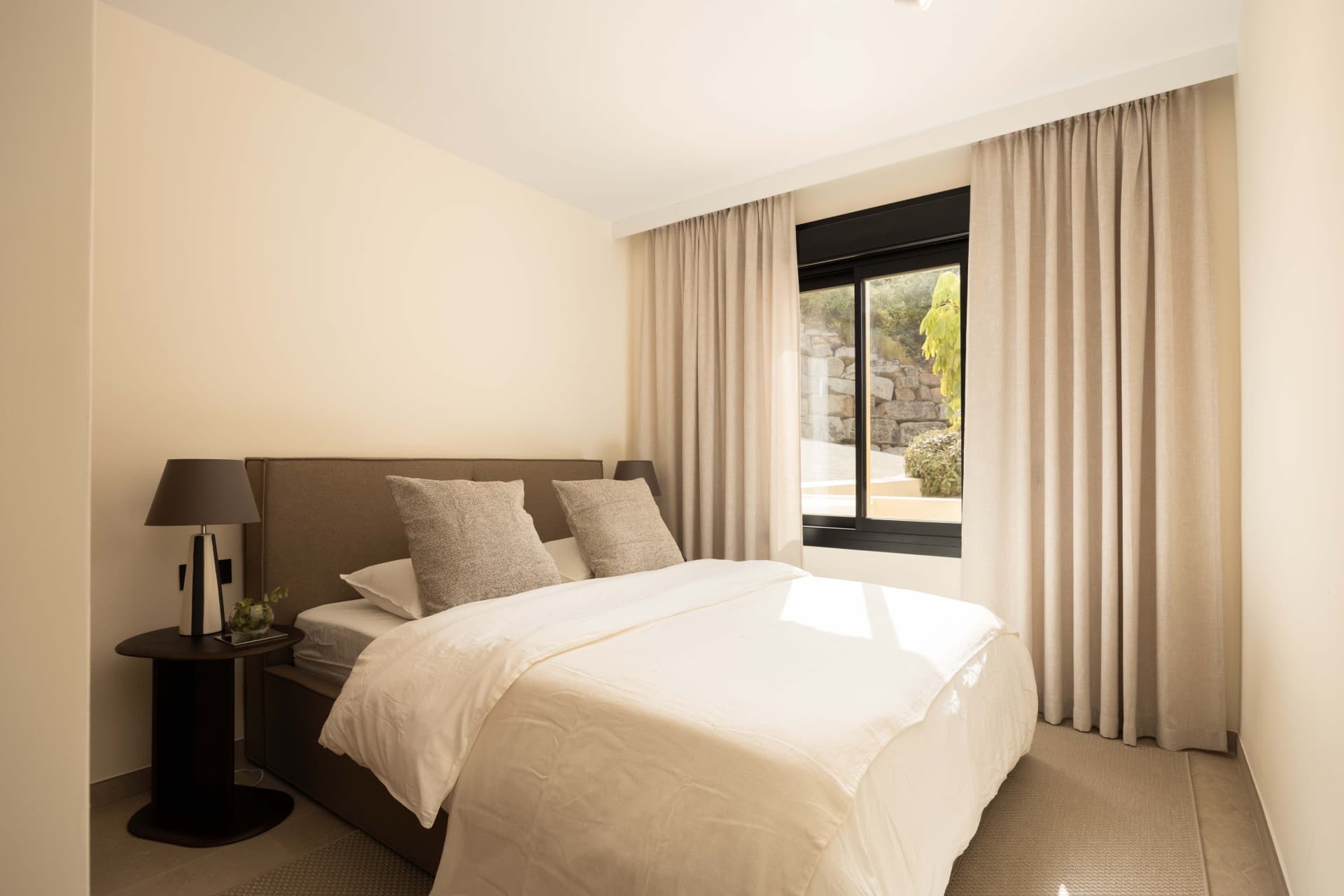 Luxury Ground Floor Apartment in Les Belvederes, Nueva Andalucía