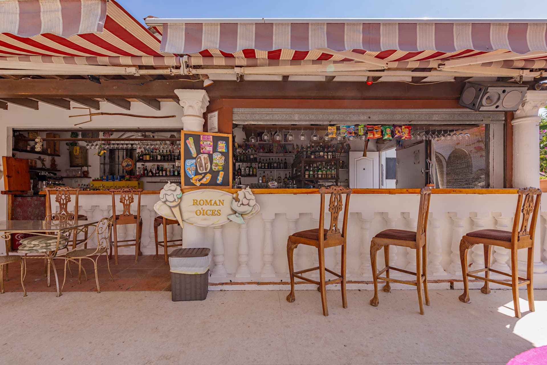 The Iconic Roman Oasis — Casares Costa