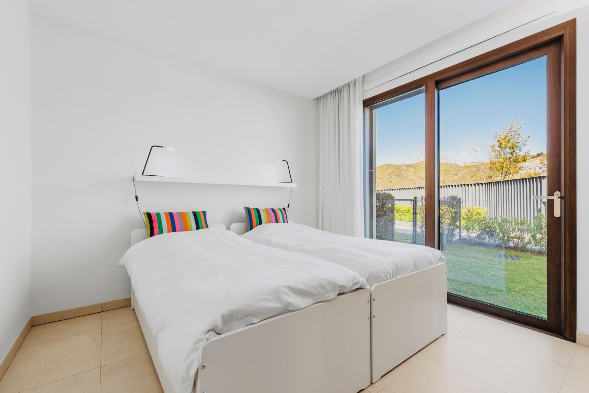 Key features at a glance: - Exceptional Spaces: 135m² + 66m² terraces - Unique Private Garden: almost 400m² for private