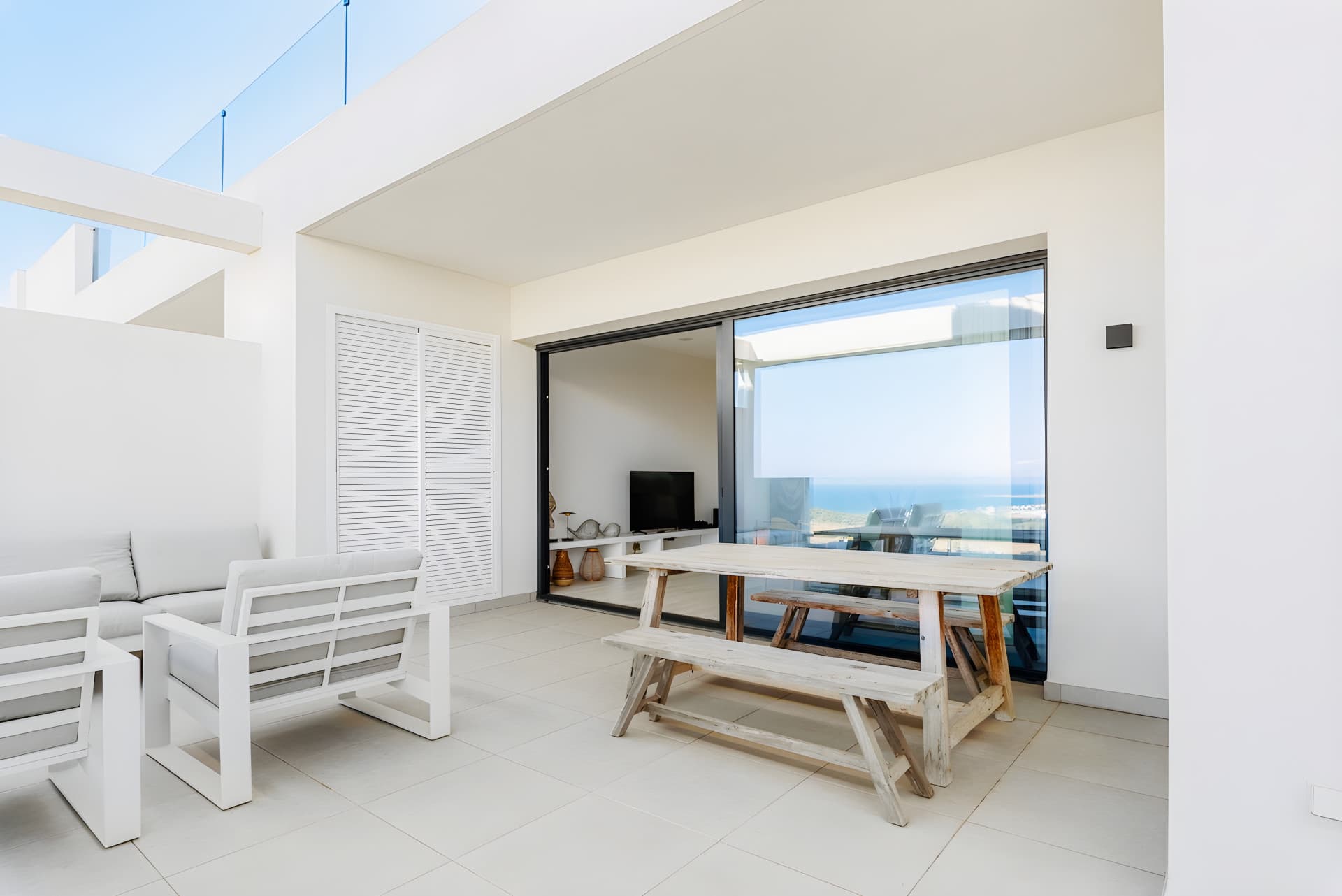 2-Bed Apartment with breathtaking views – Finca Cortesin, Costa del Sol