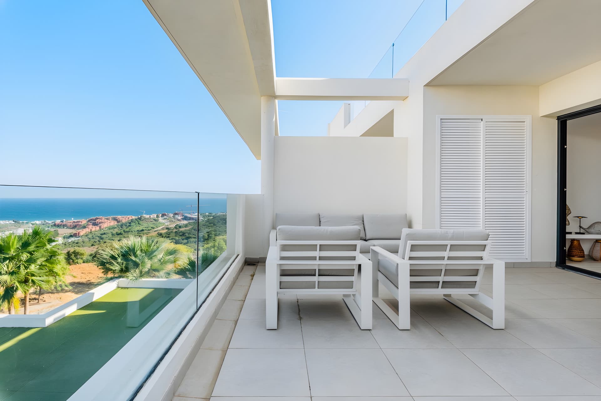 2-Bed Apartment with breathtaking views – Finca Cortesin, Costa del Sol