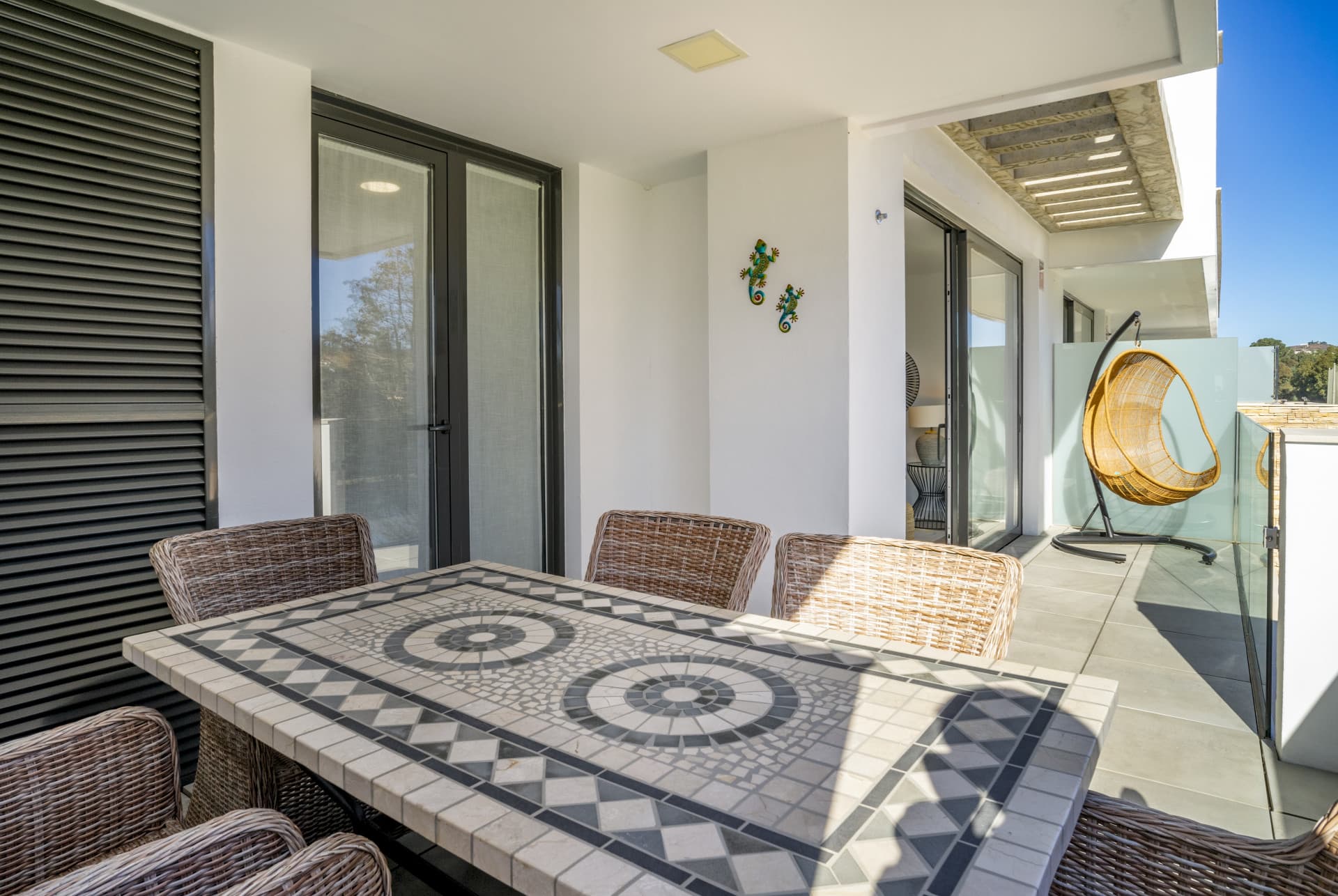 Modern 3-Bedroom Apartment Frontline Golf in La Cala — Walk to Town, Beach & Amenities
