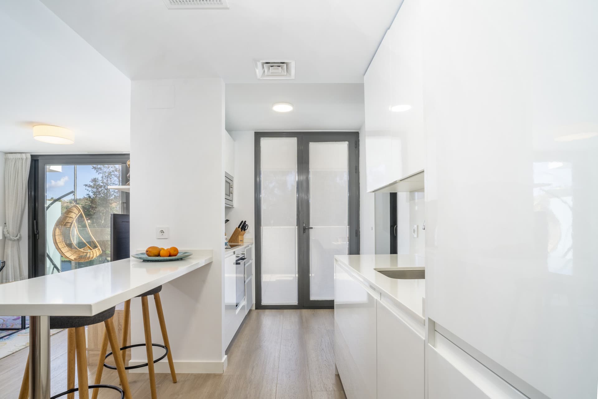 Modern 3-Bedroom Apartment Frontline Golf in La Cala — Walk to Town, Beach & Amenities